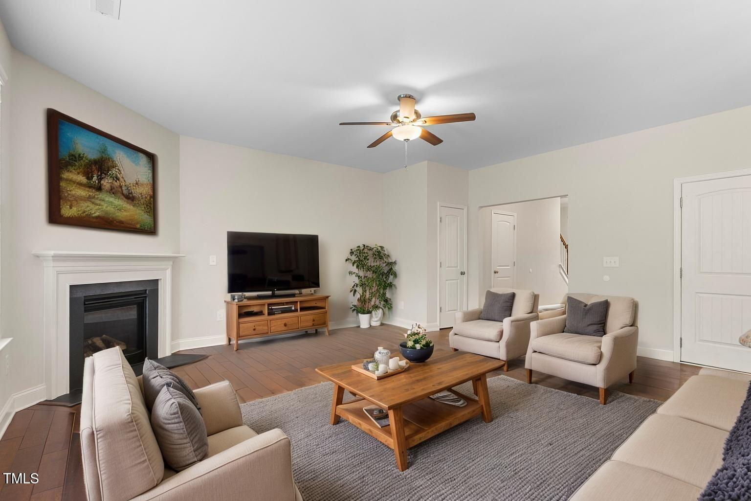 2103 Glenkirk Drive Property Photo 12