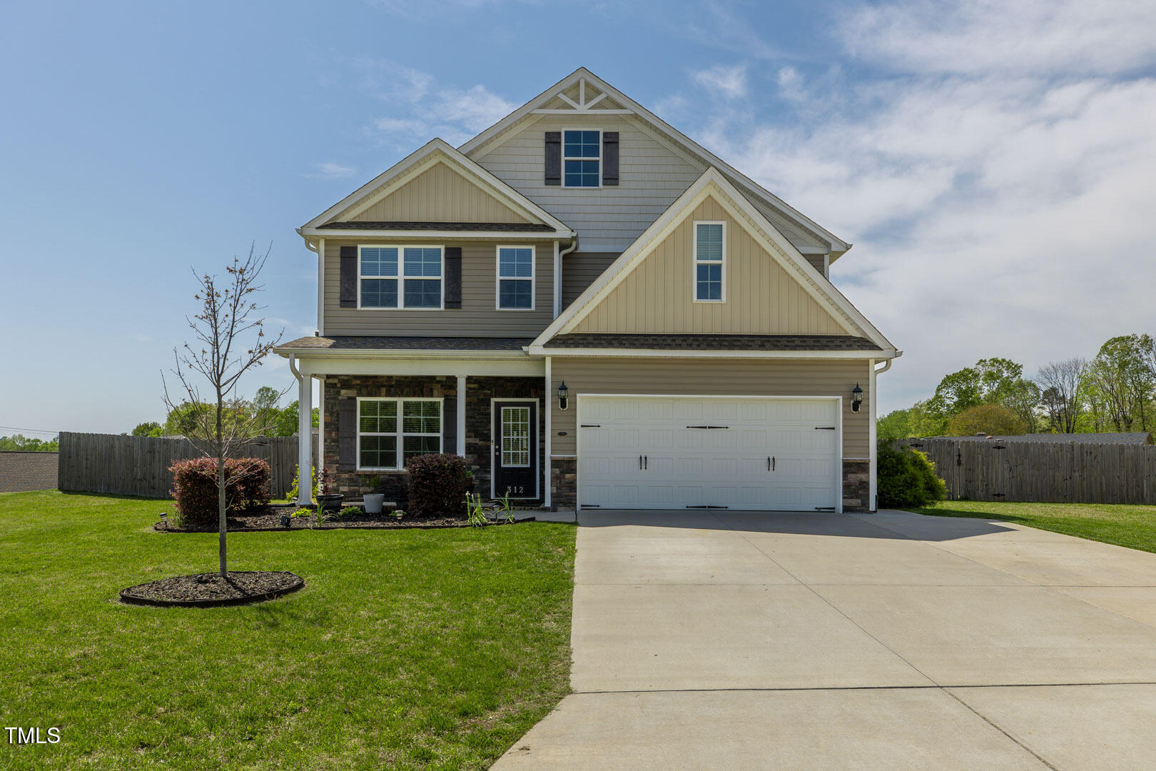 312 Loon Court Property Photo