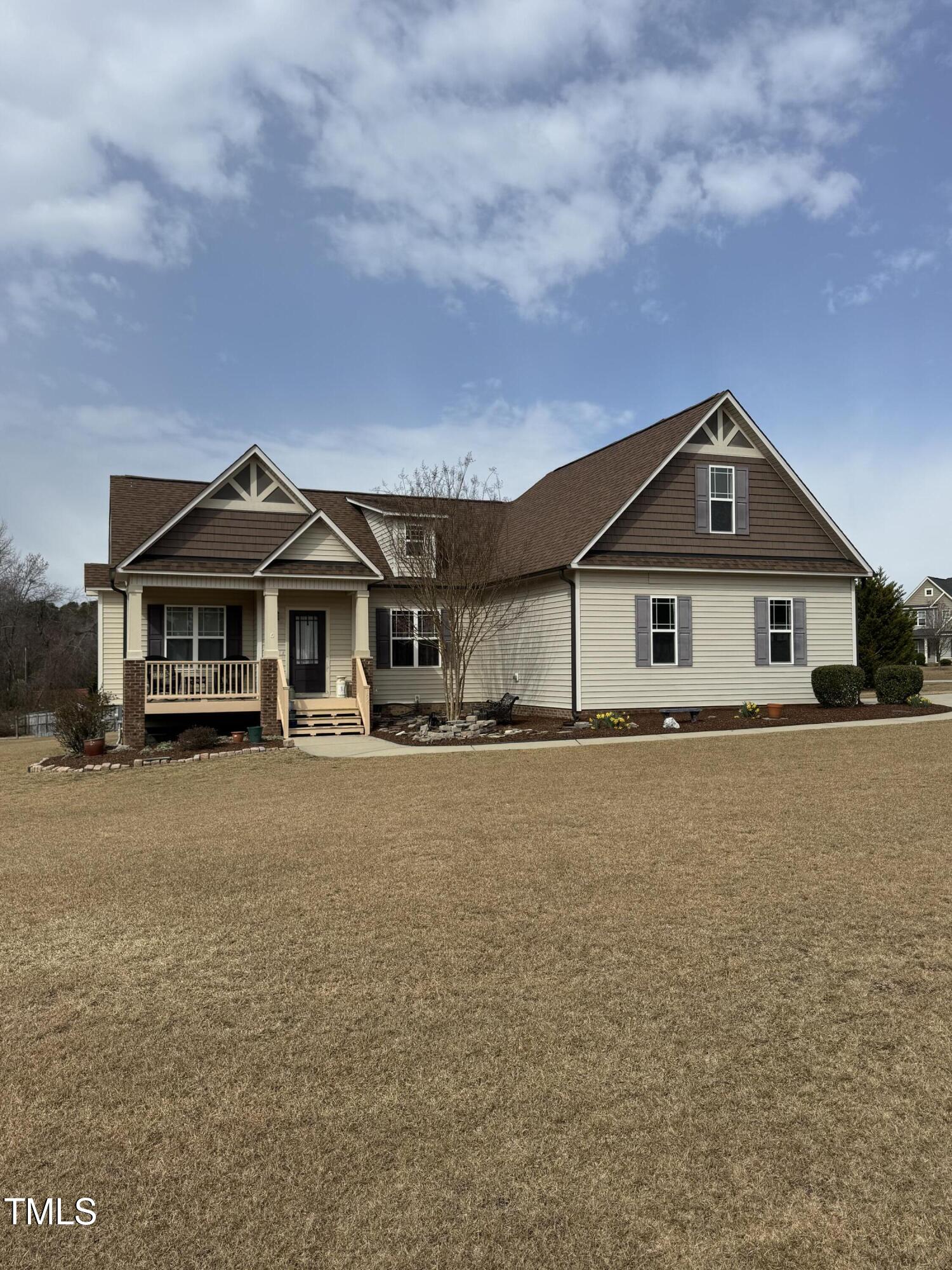 194 Wood Valley Drive Property Photo