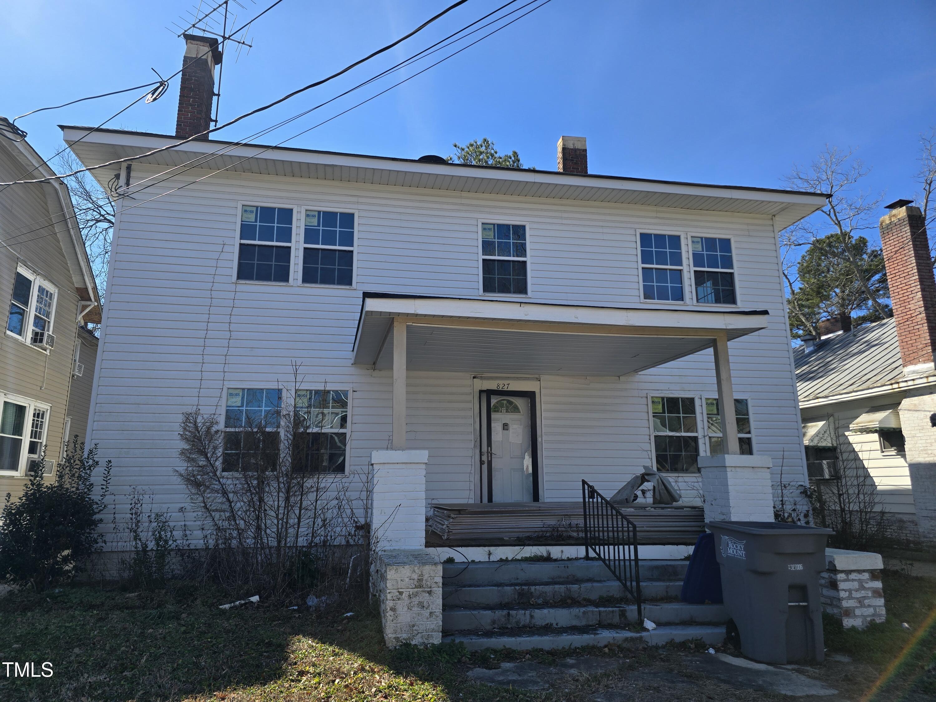 827 Sunset Avenue Property Photo