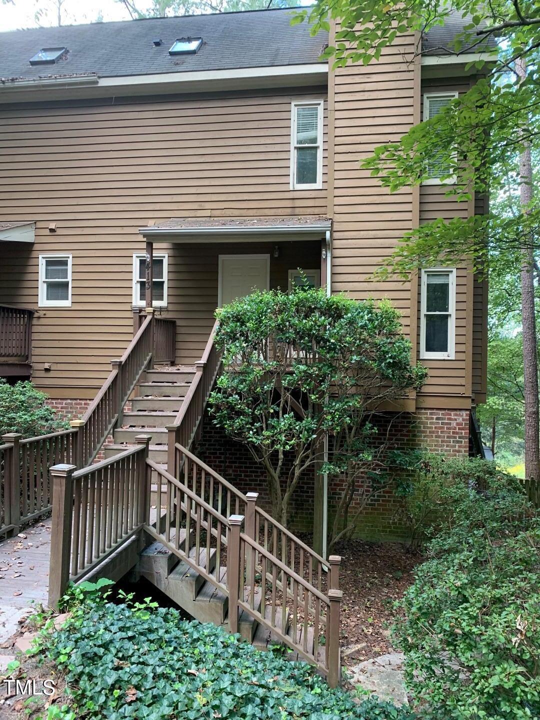 413 W Oak Avenue Property Photo
