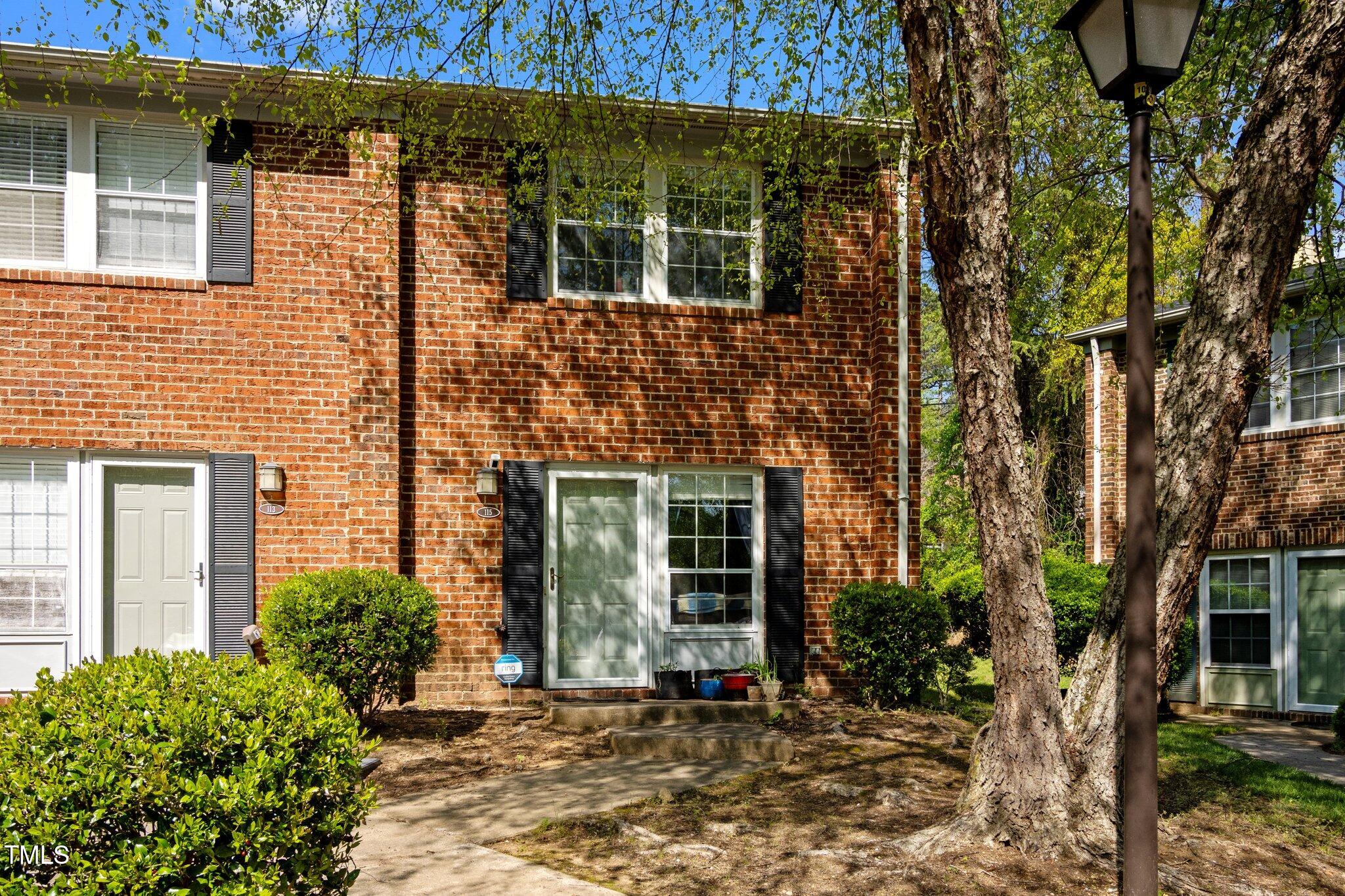 115 Coleridge Court Property Photo