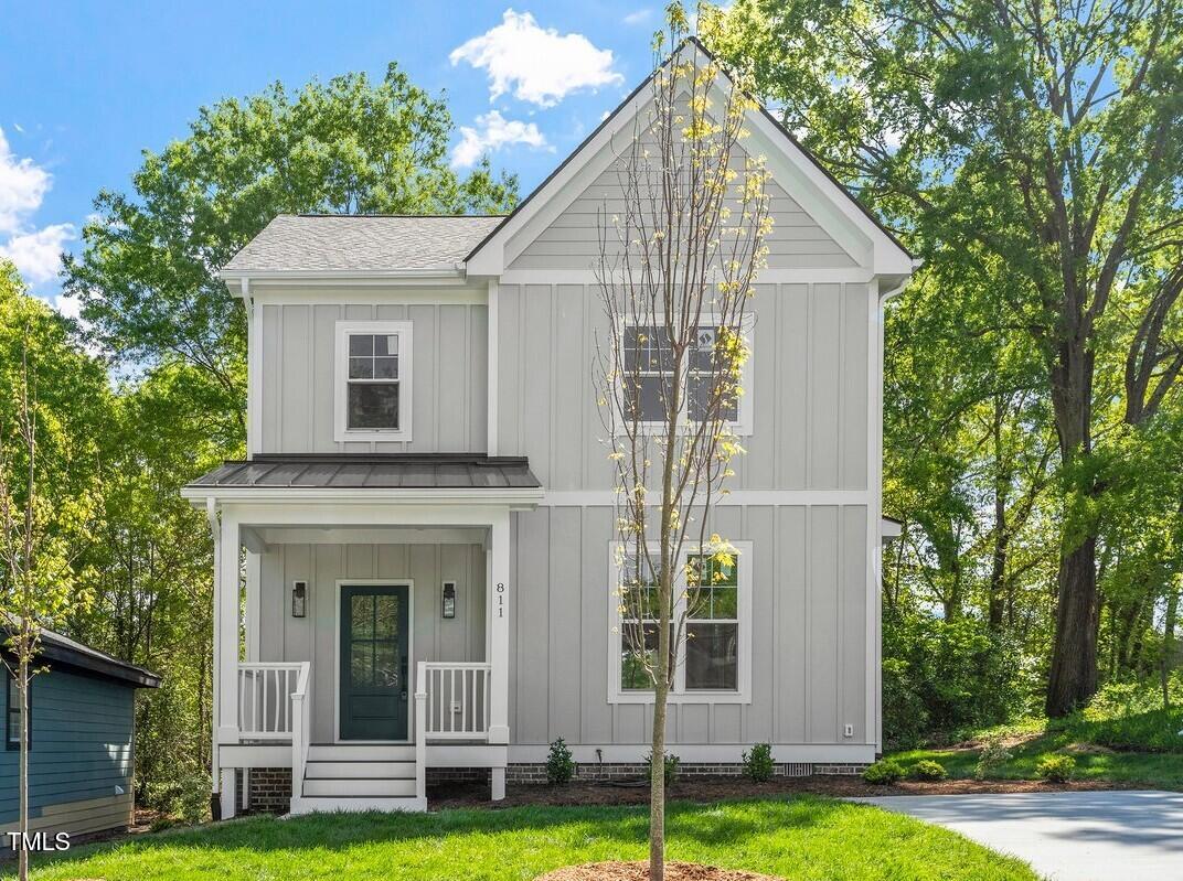 811 Fargo Street Property Photo