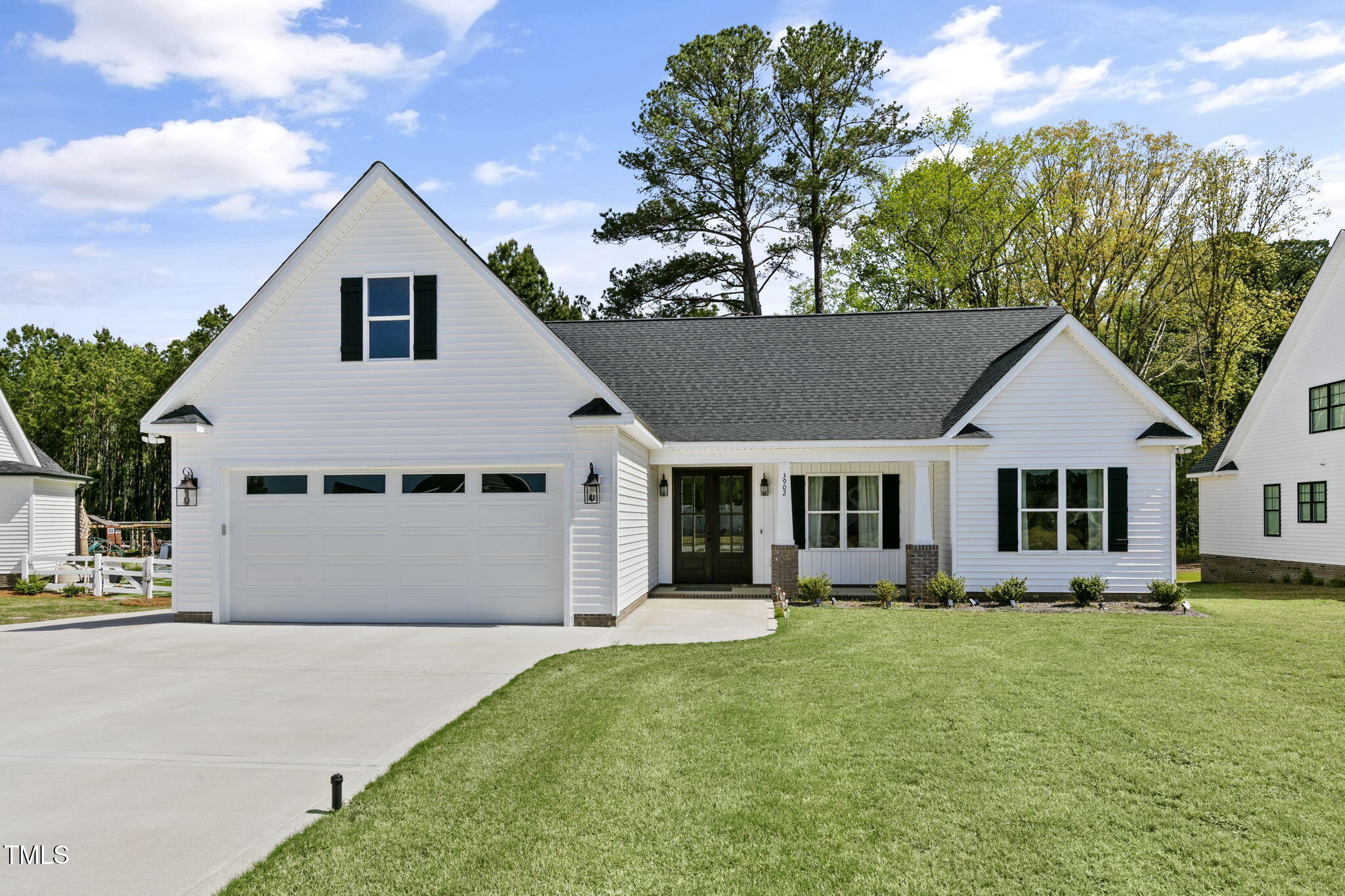 3902 Redbay Lane Property Photo