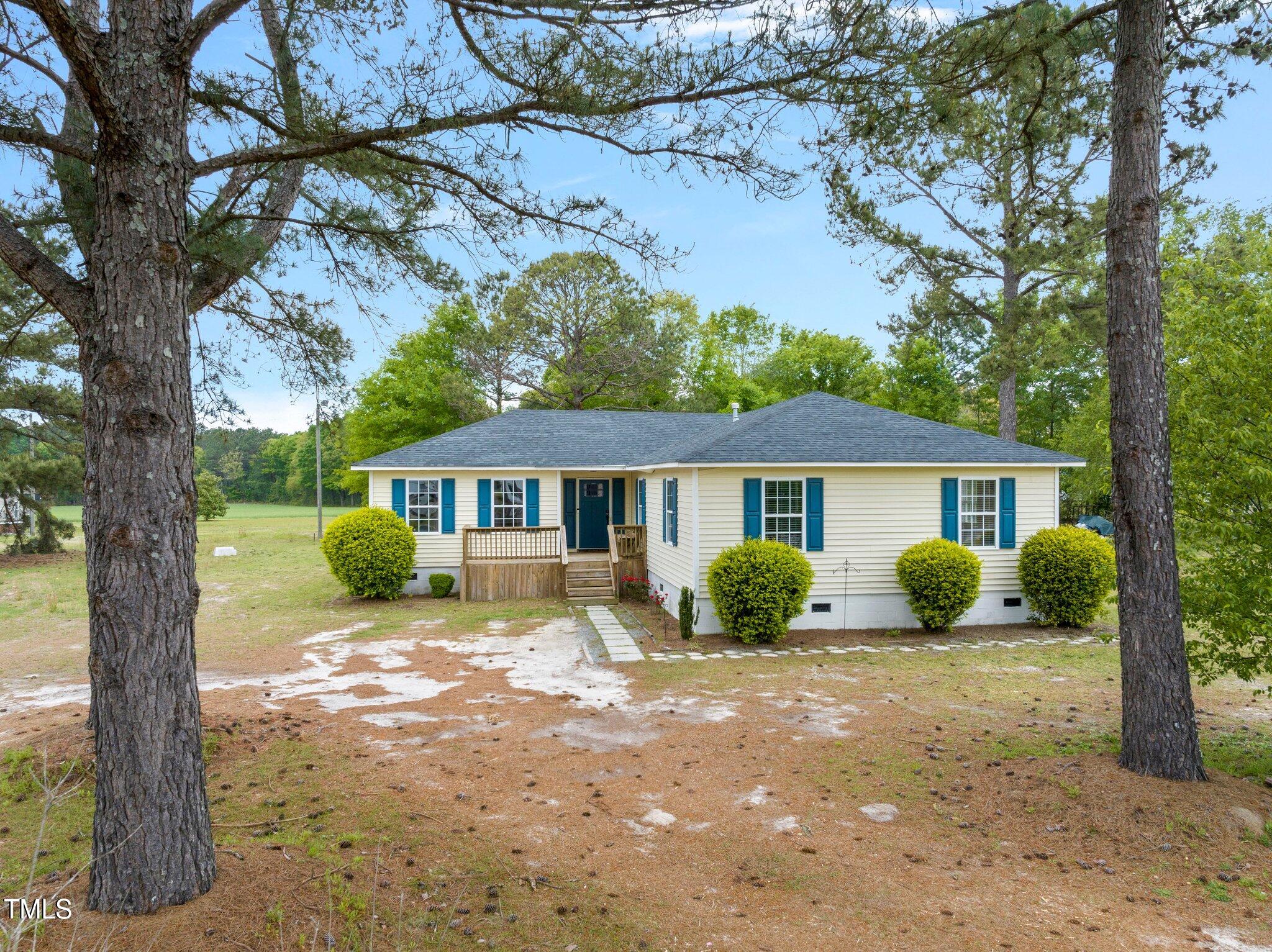 211 Chesters Road Property Photo