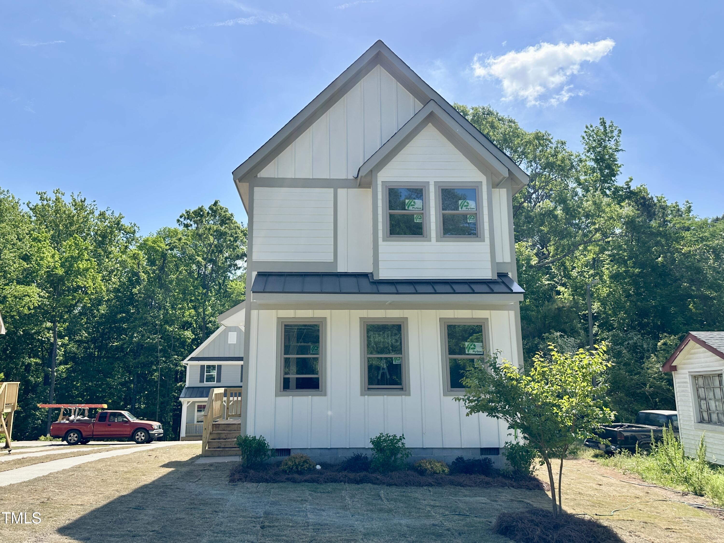 Durham- Lucas Real Estate Listings Main Image