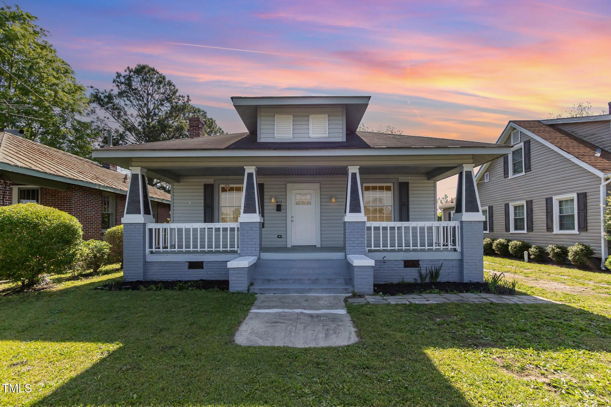 813 S Franklin Street Property Photo