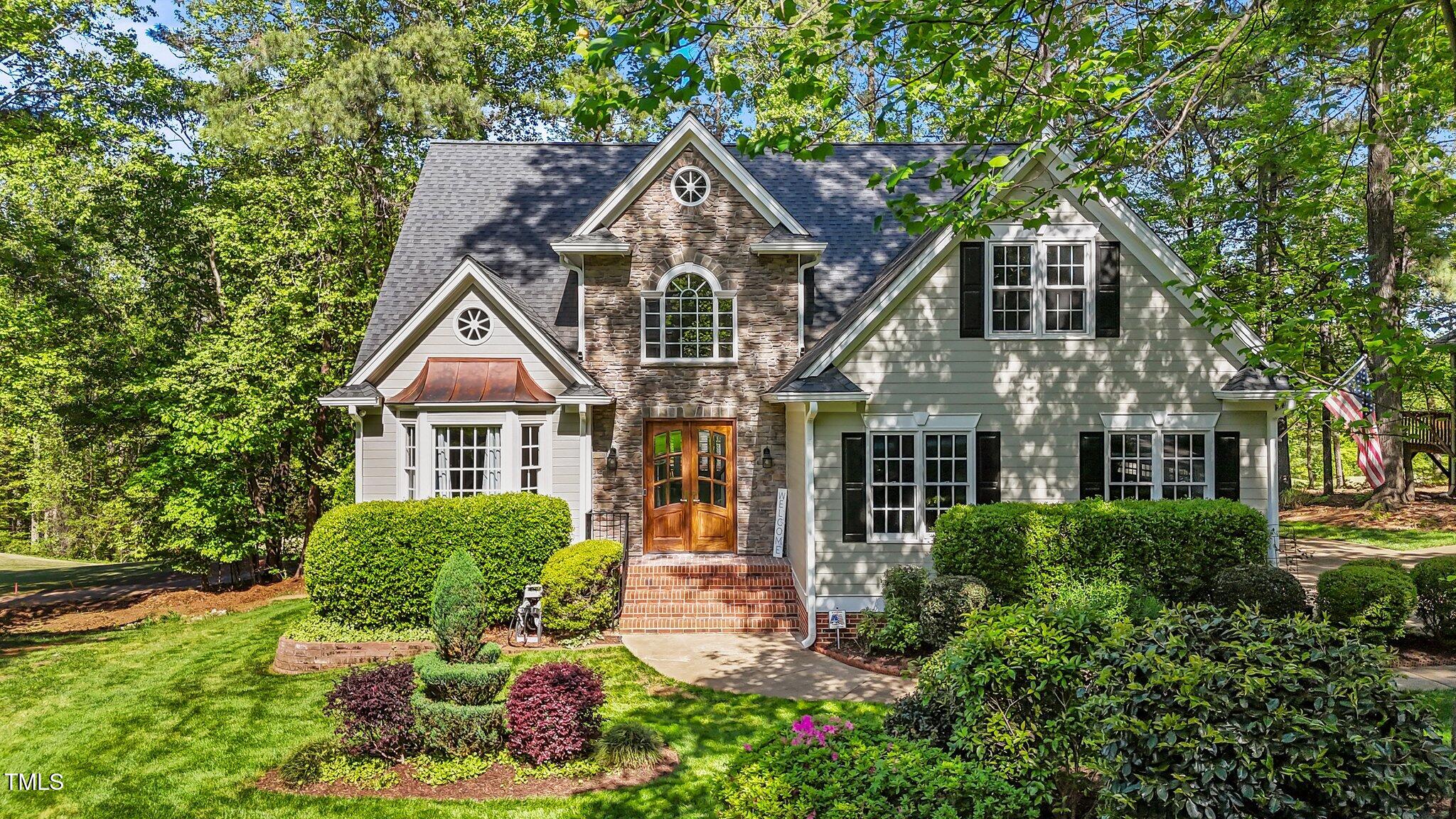 Holly Springs Real Estate Listings Main Image