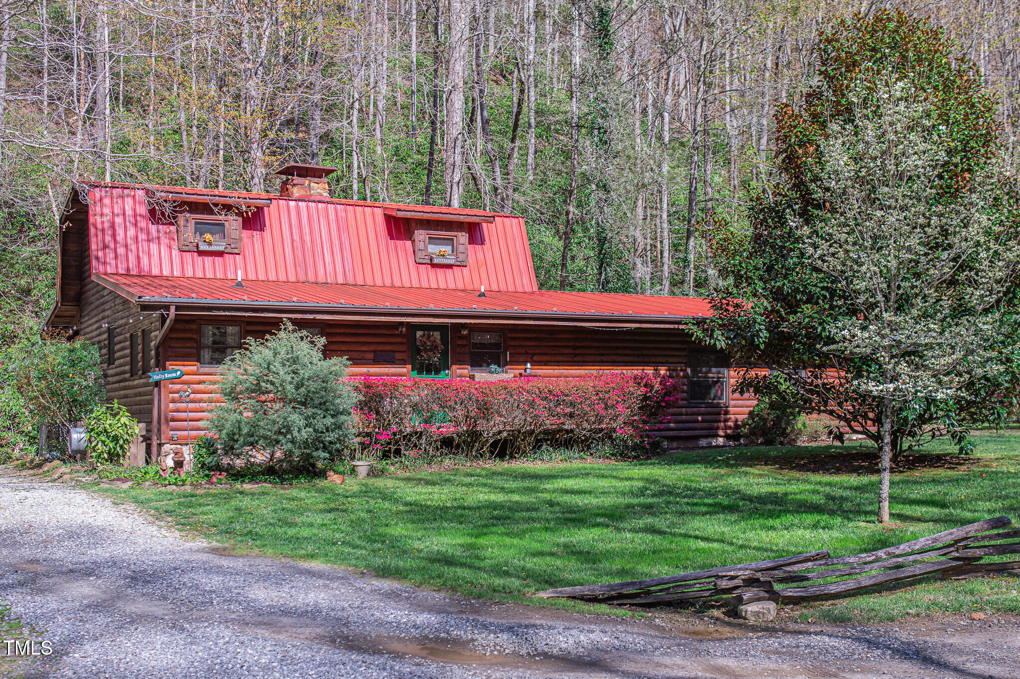 4989 W Buffalo Road Property Photo