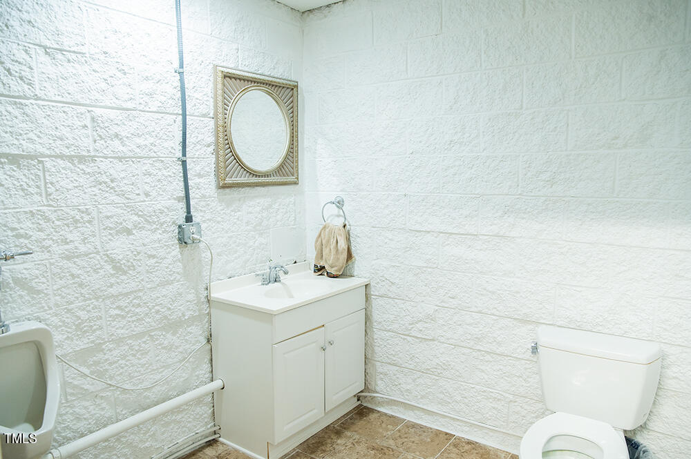 3704 Hesters Store Road Property Photo 52