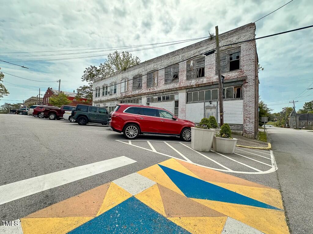 119 W Market Street Property Photo