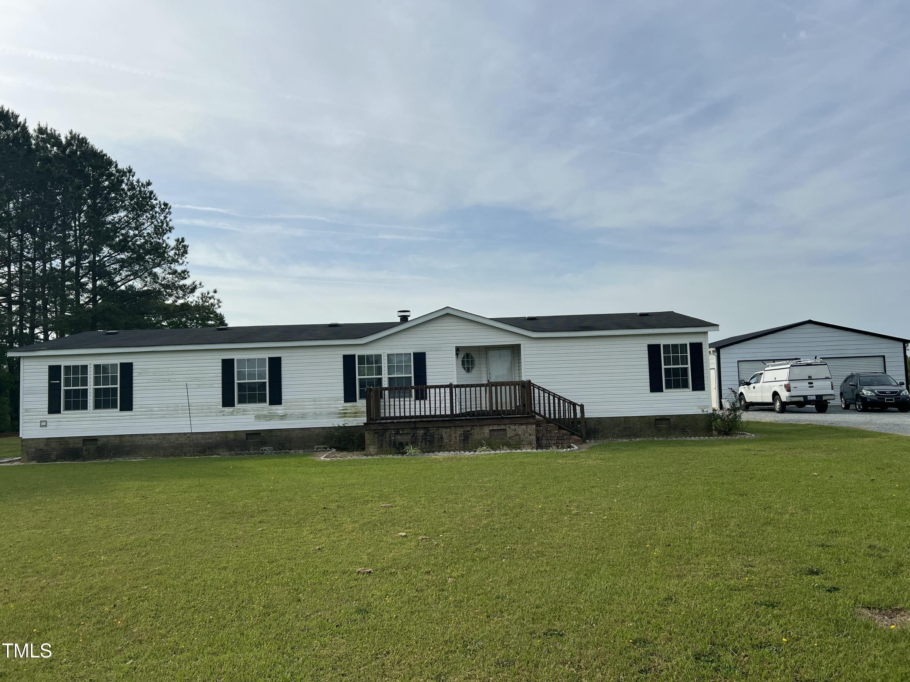 1331 Nixon Road Property Photo