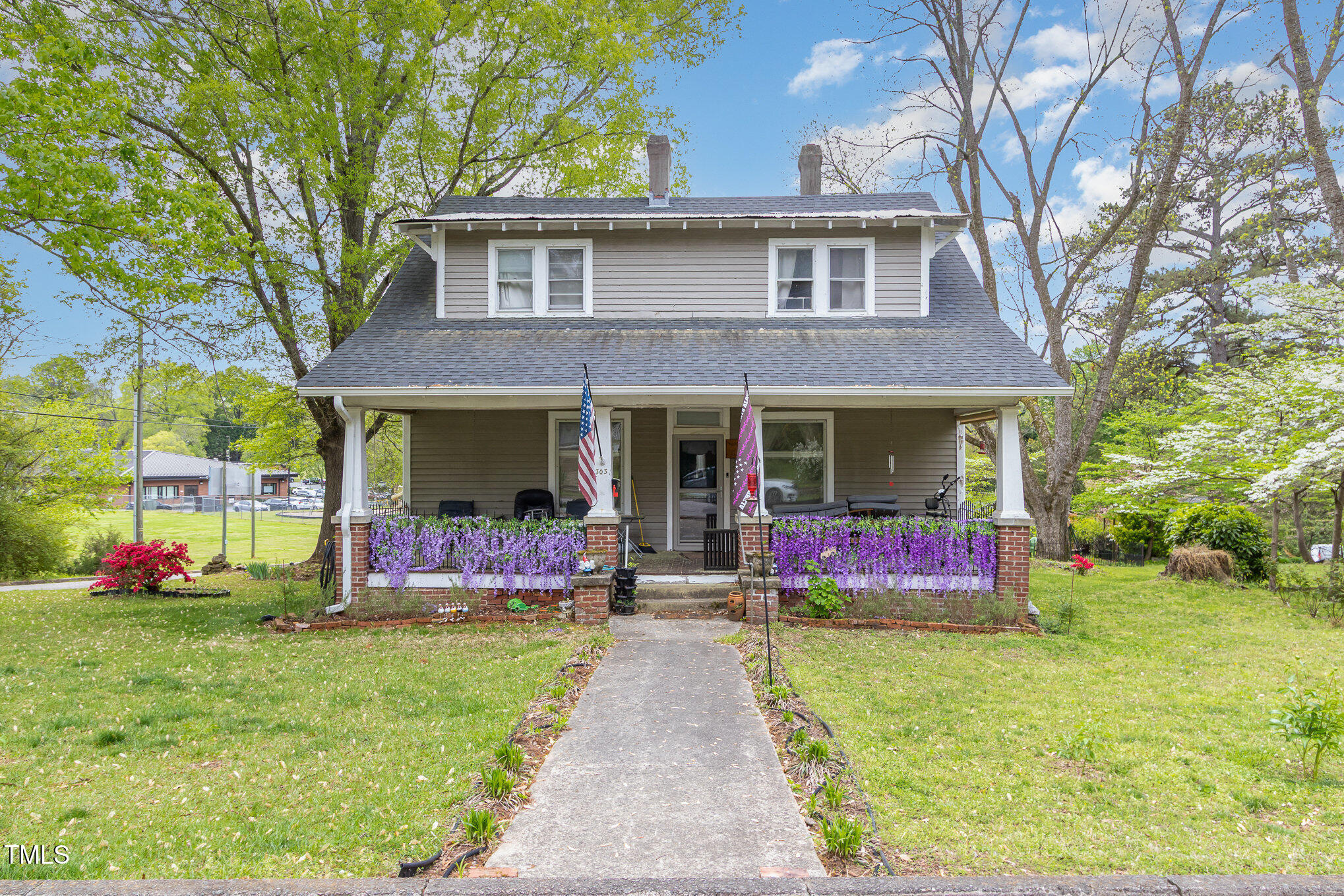 303 Wilcox Street Property Photo