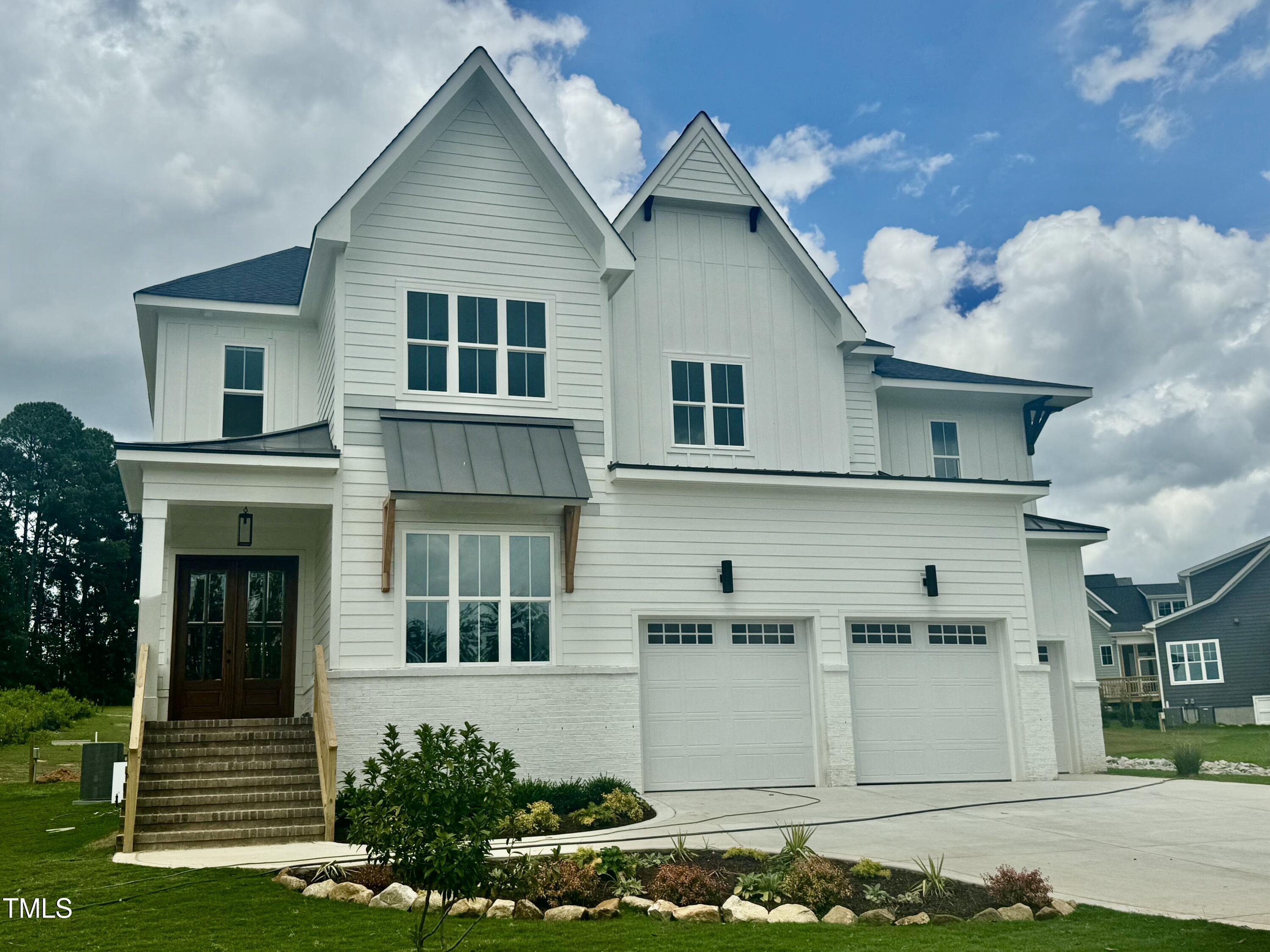 1217 Azalea Garden Circle Property Photo 2