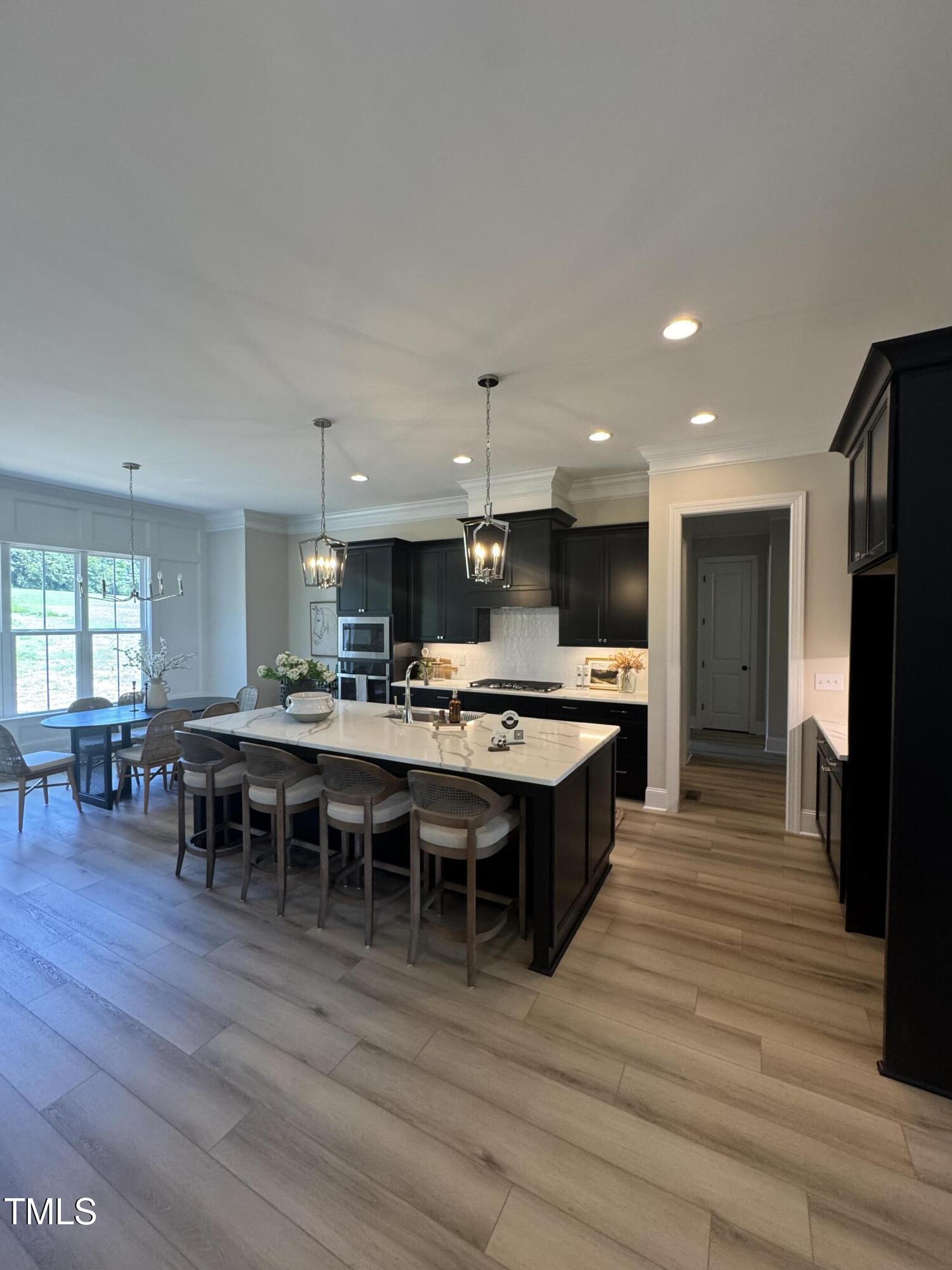 1217 Azalea Garden Circle Property Photo 5