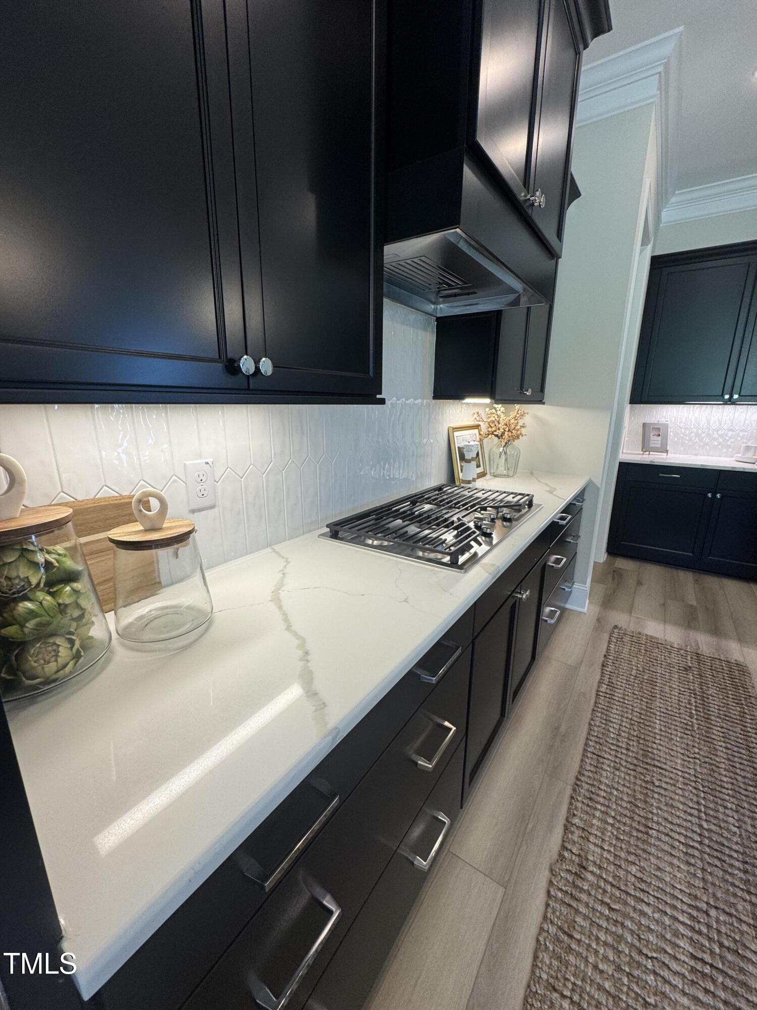 1217 Azalea Garden Circle Property Photo 6