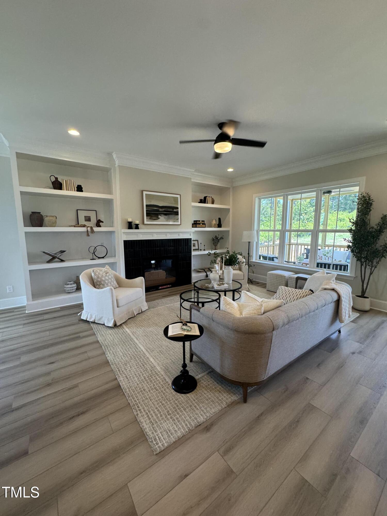 1217 Azalea Garden Circle Property Photo 9