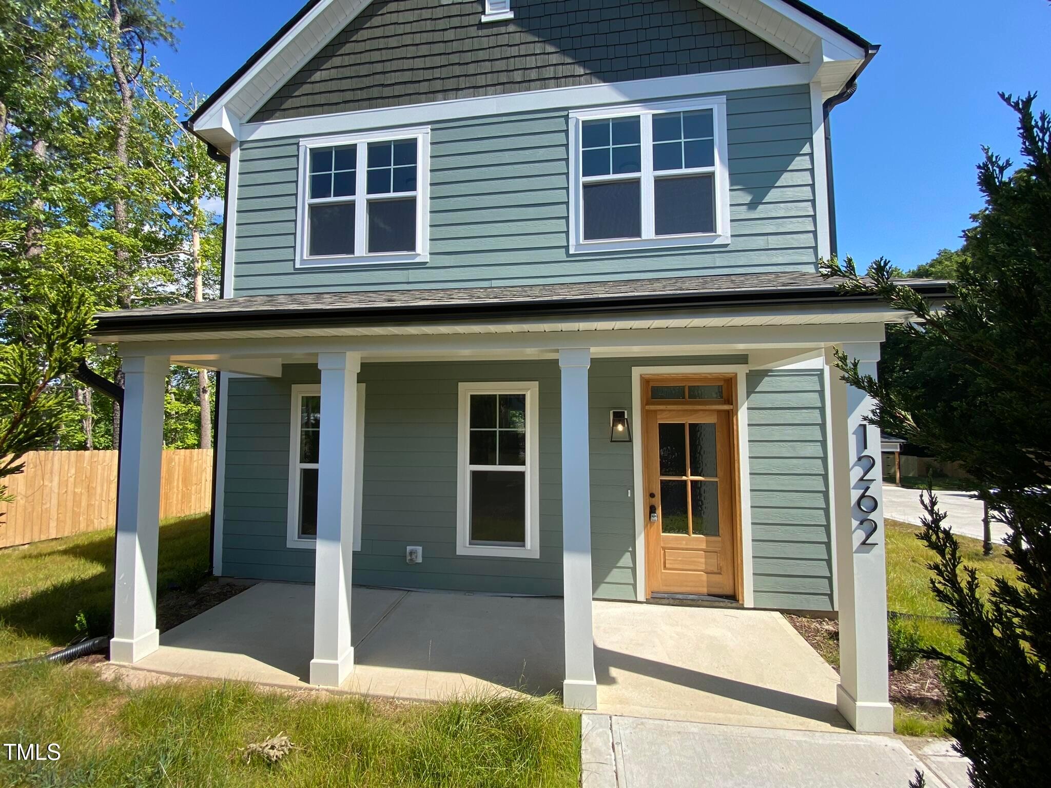 1262 Camden Avenue Property Photo