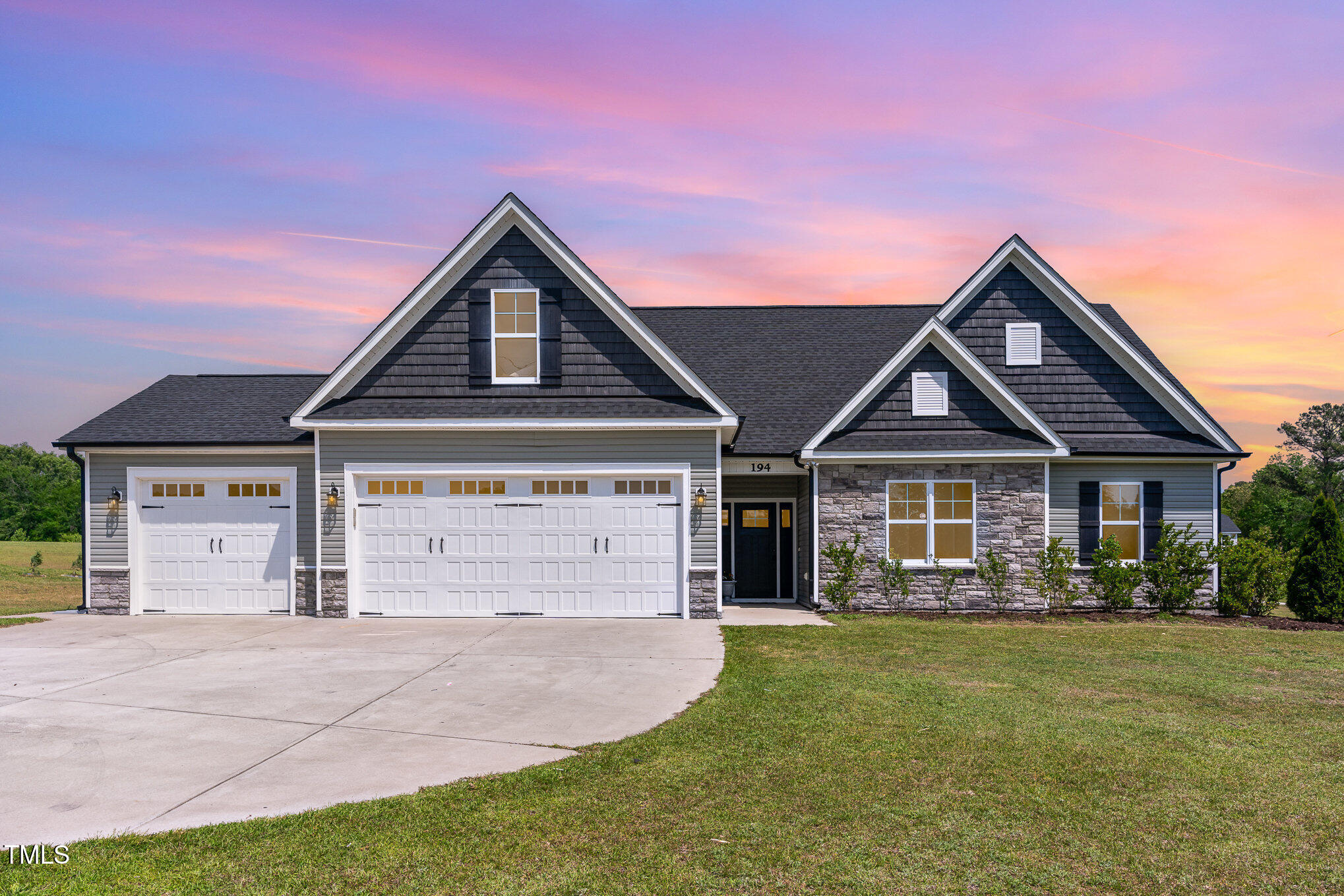 Real Estate Main Image