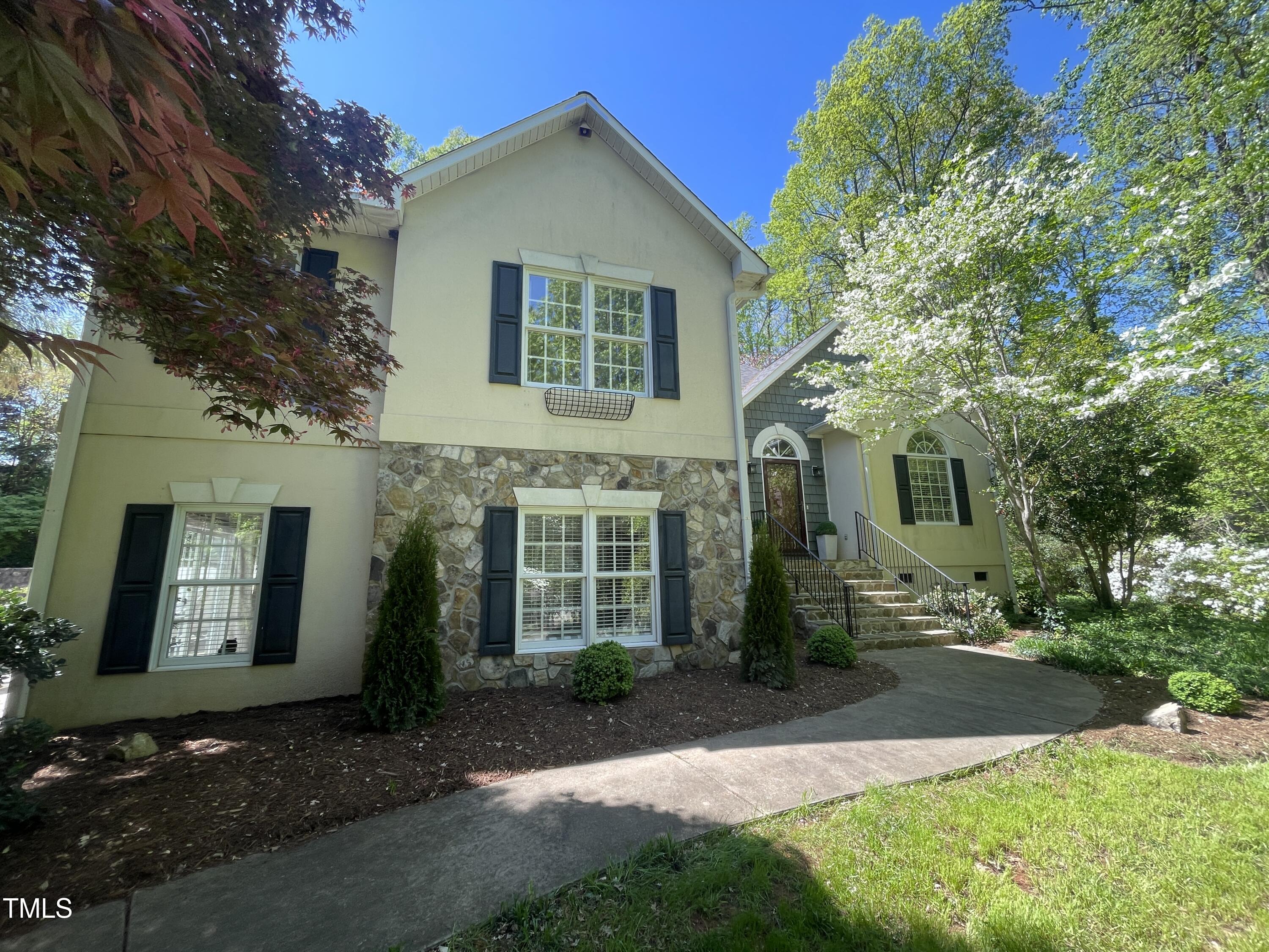 497 W Hunting Ridge Drive Property Photo