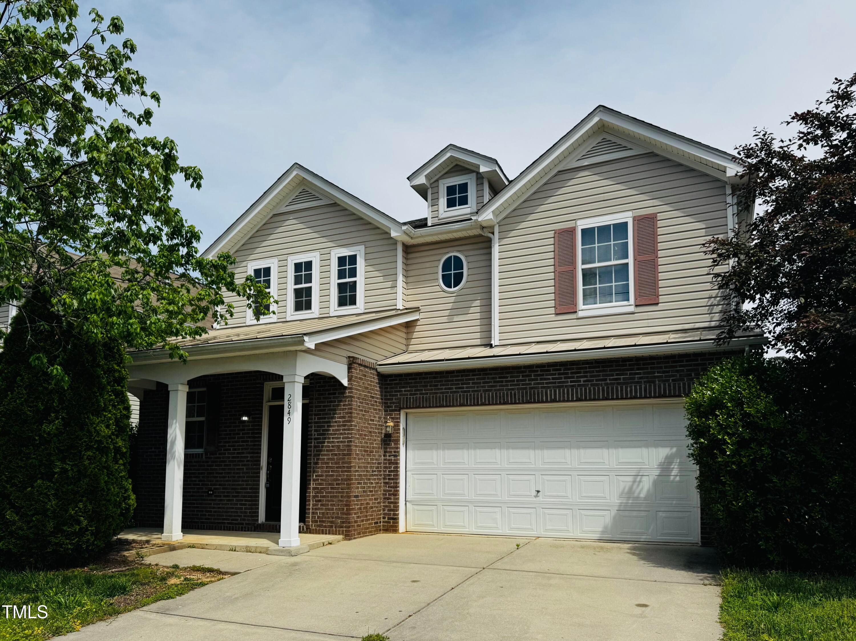 2849 Roundleaf Court Property Photo