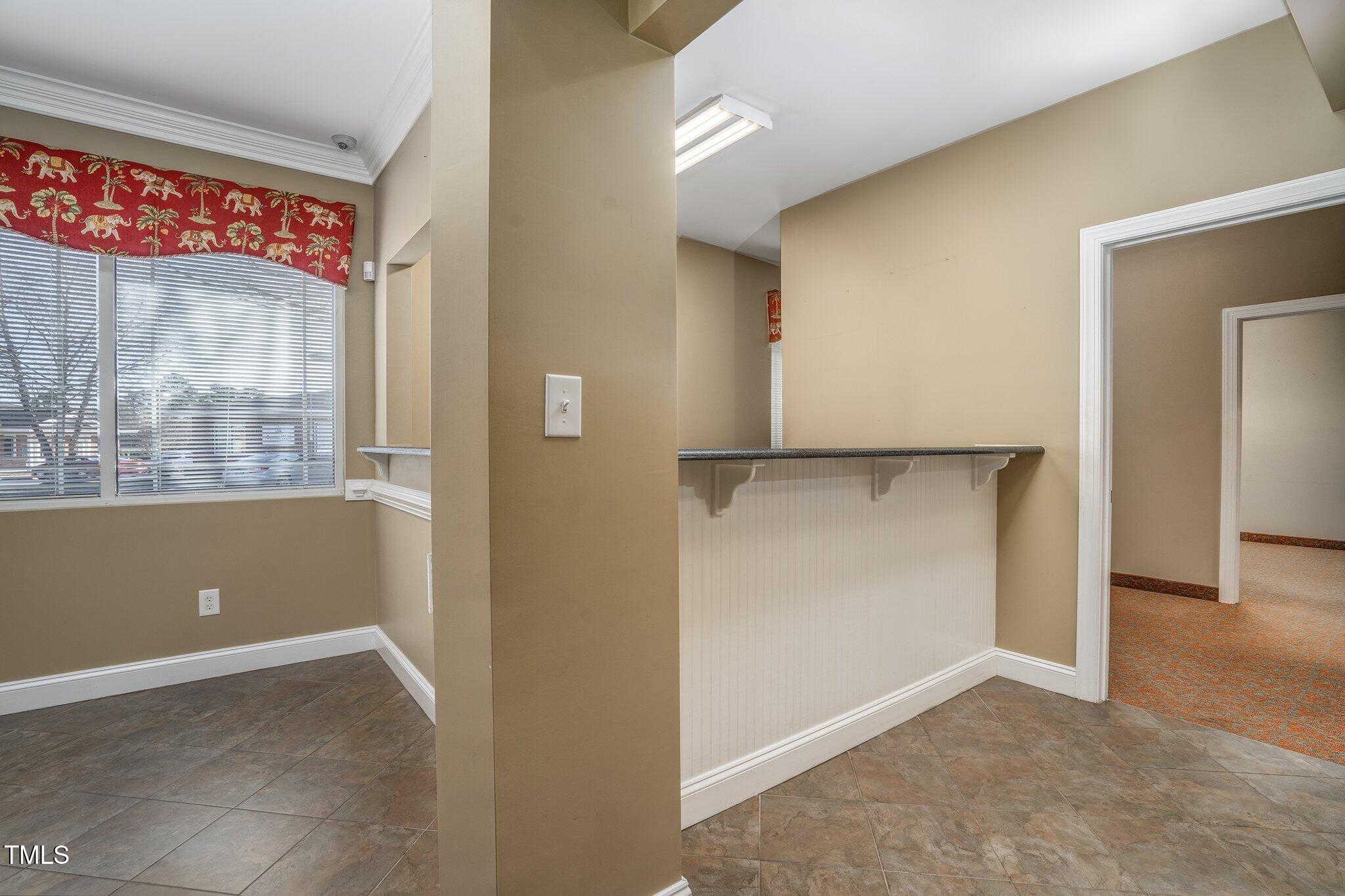 4025 Capital Drive Property Photo 11
