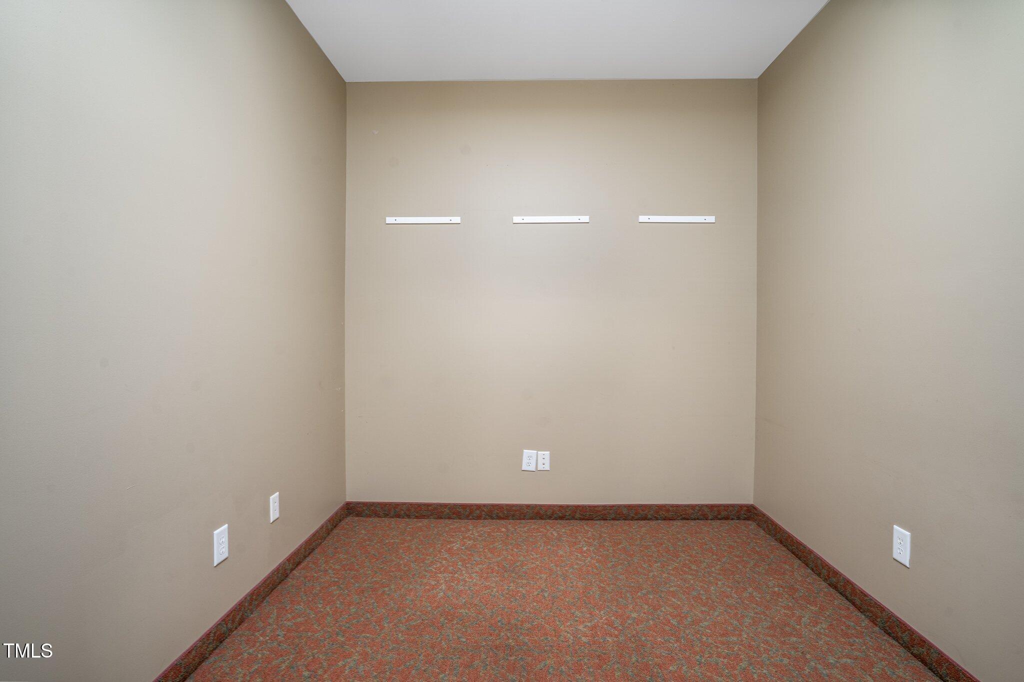 4025 Capital Drive Property Photo 15