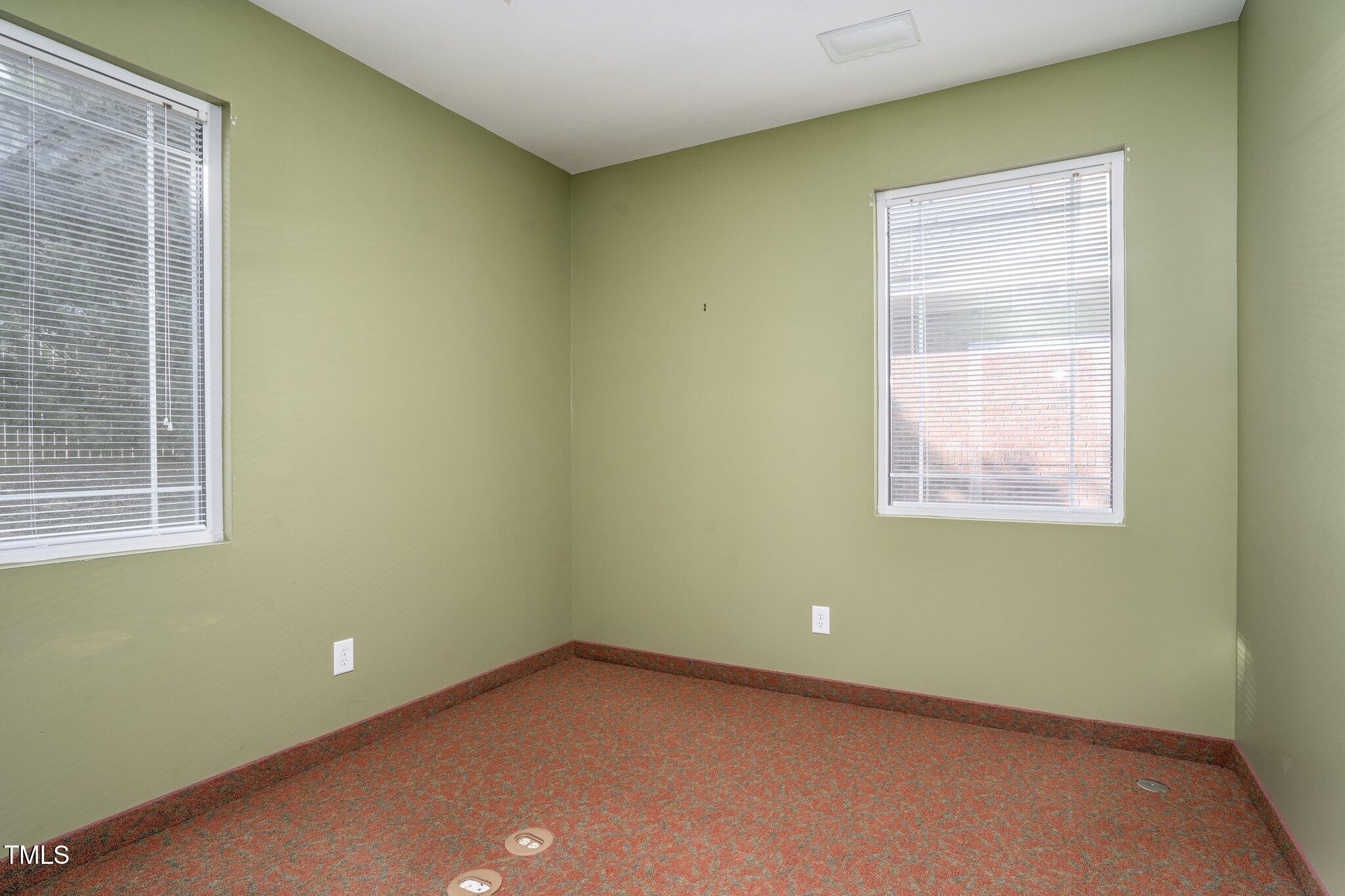 4025 Capital Drive Property Photo 21