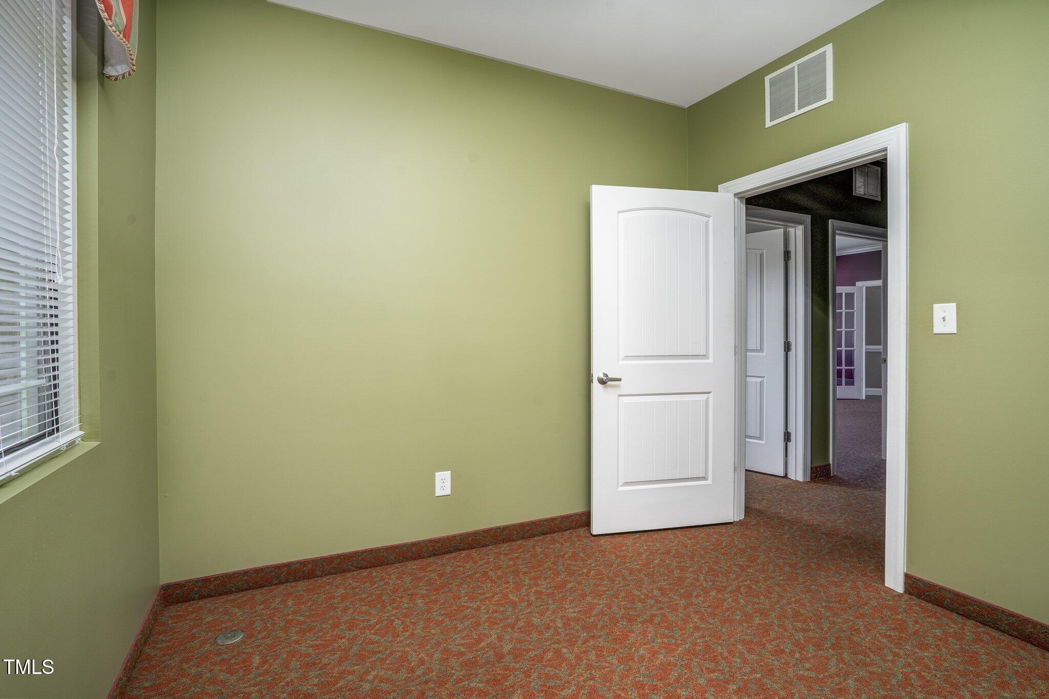 4025 Capital Drive Property Photo 30