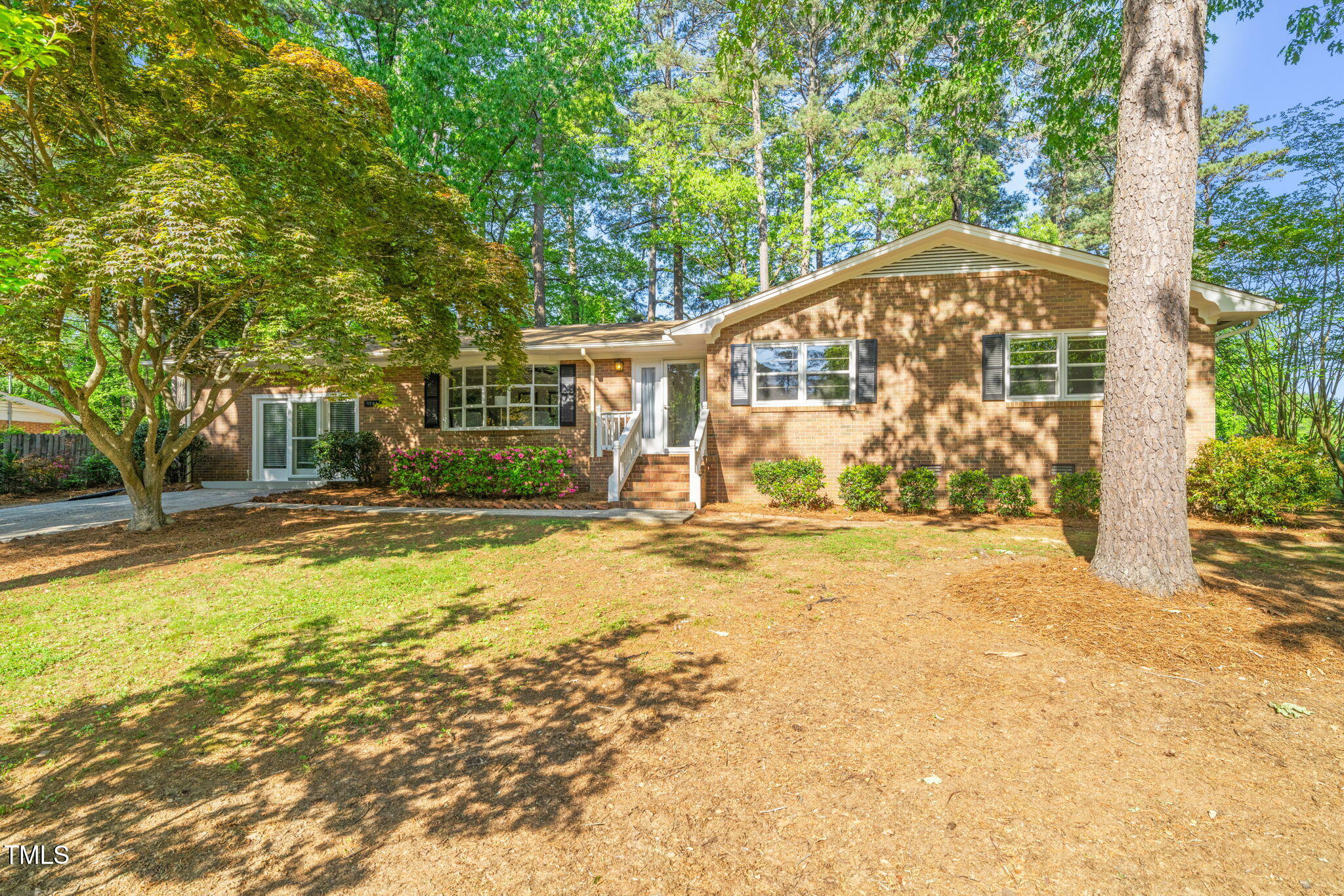 Real Estate Main Image