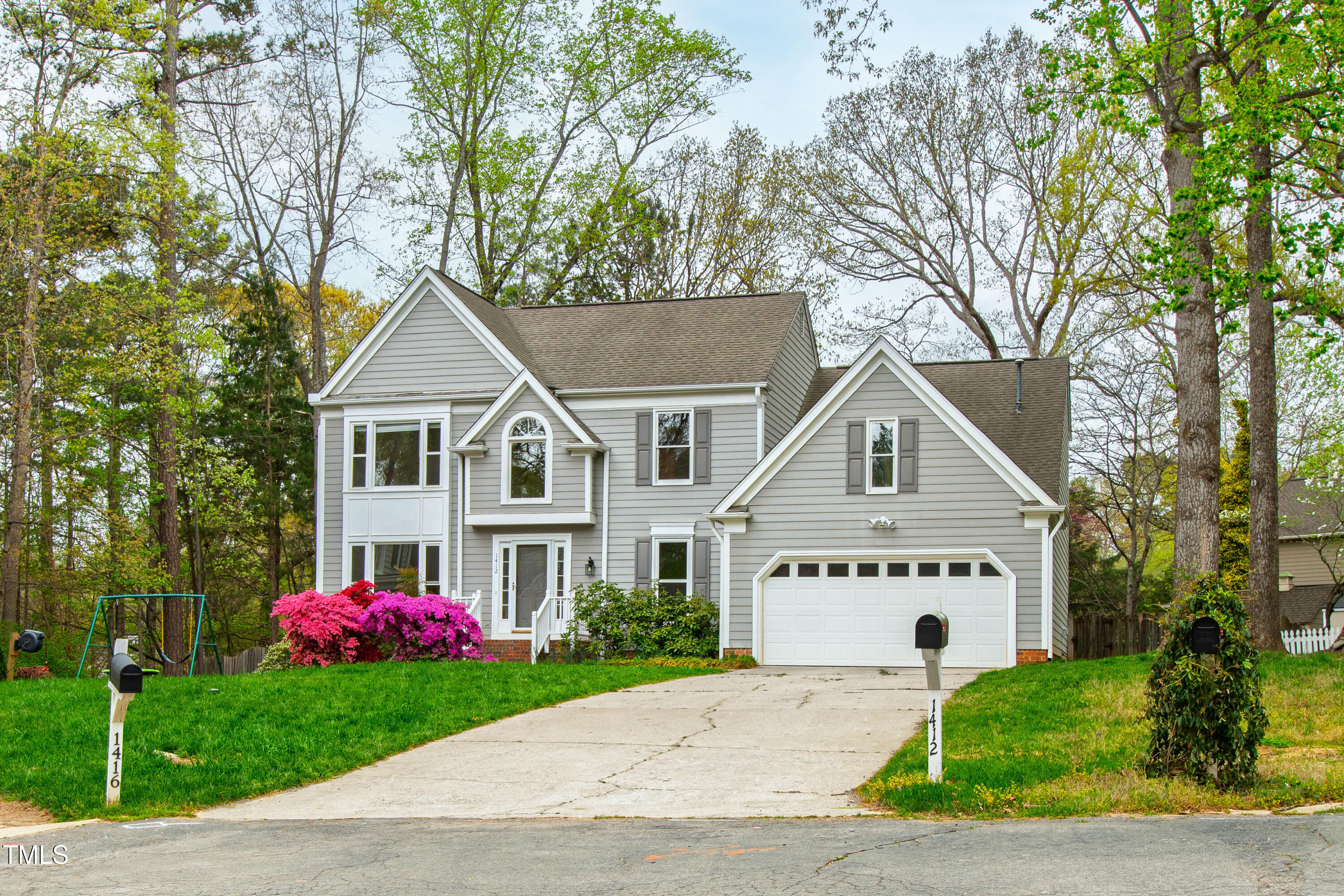 Real Estate Main Image
