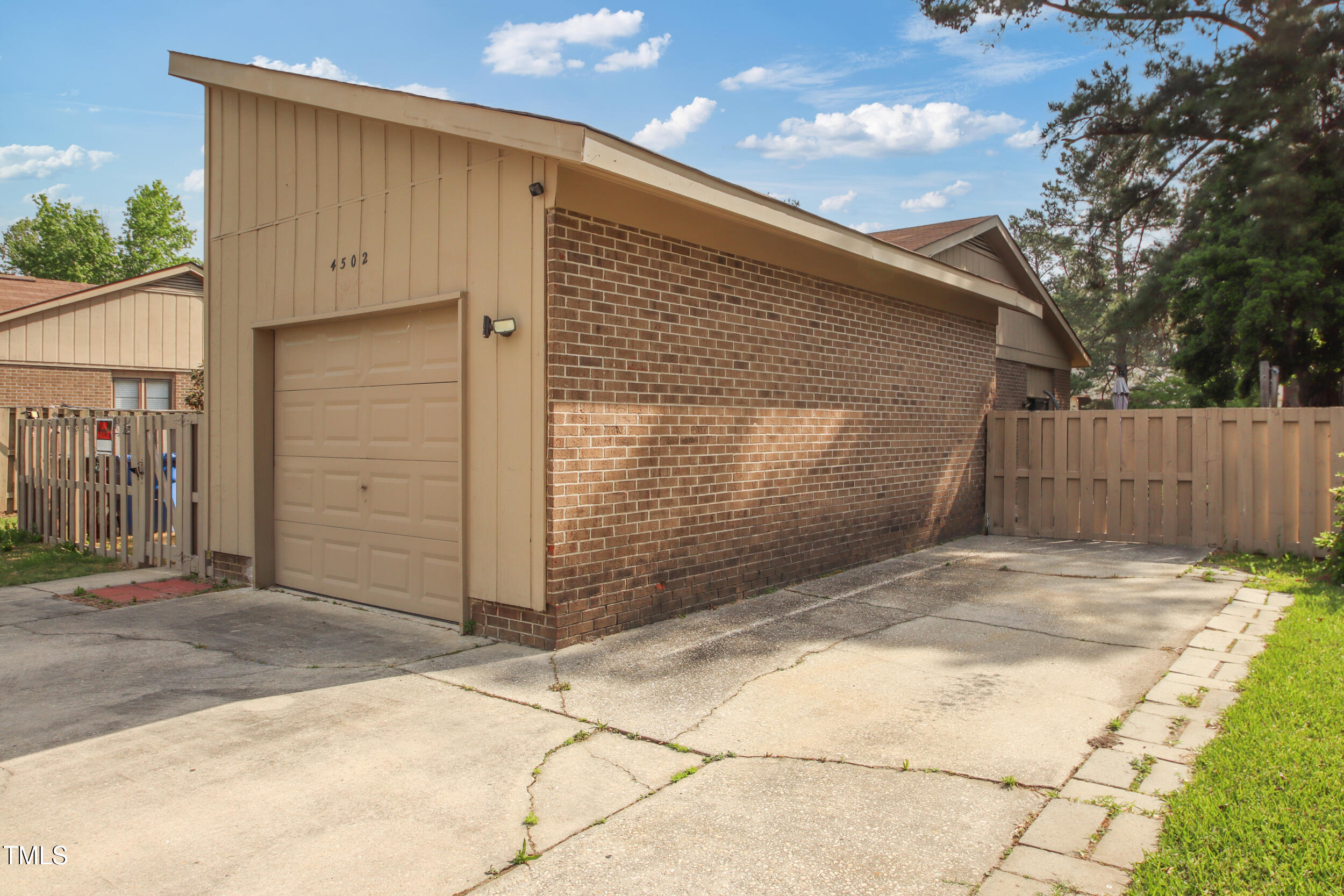 4502 Bac Court Property Photo