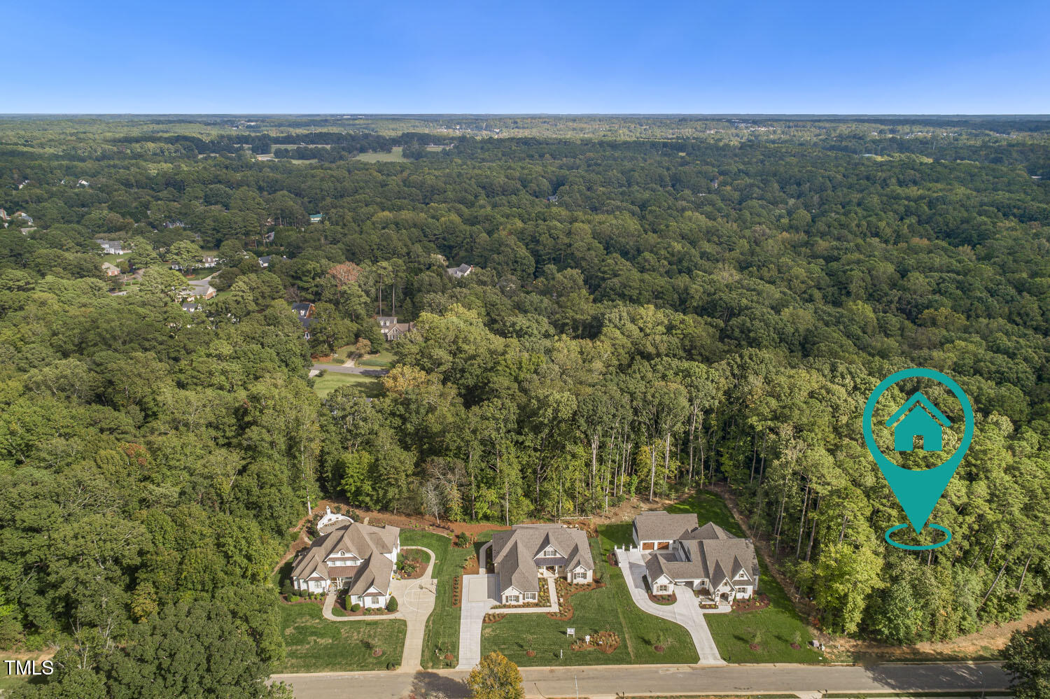191 Bonica Creek Drive Property Photo 2