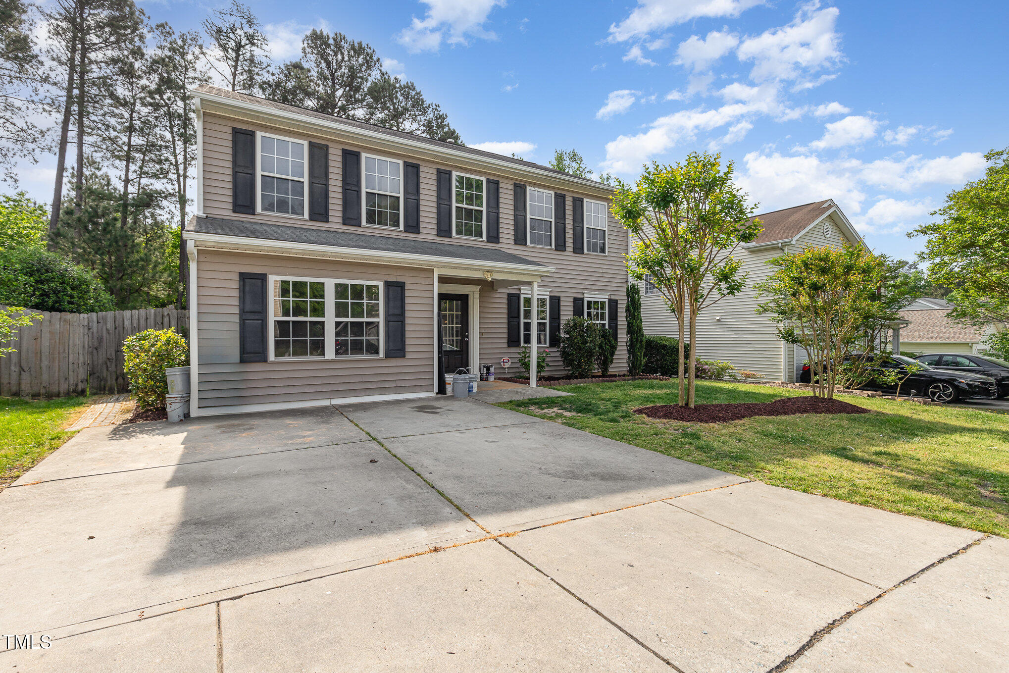 2024 Spring Creek Drive Property Photo