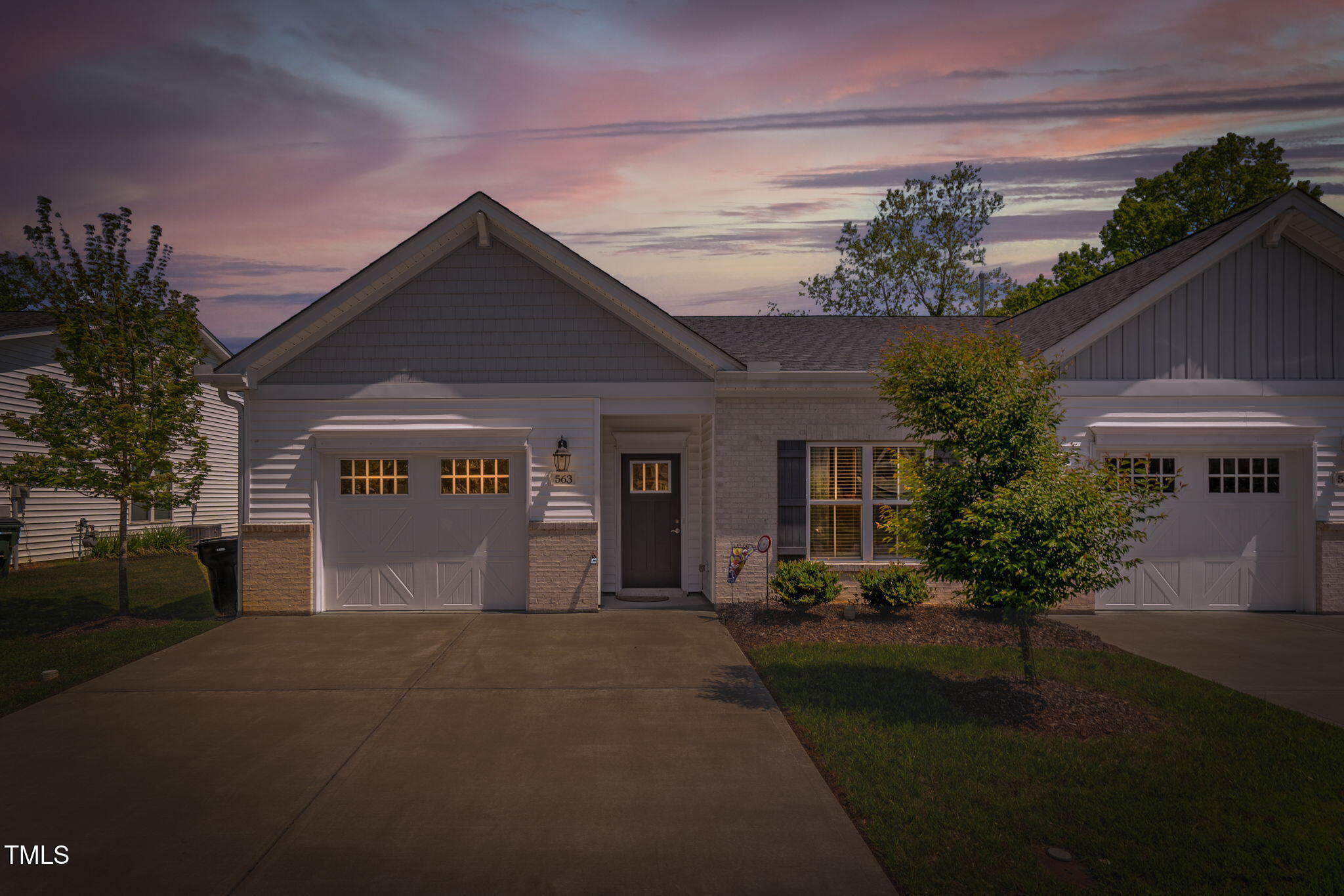 563 Isley Place Property Photo