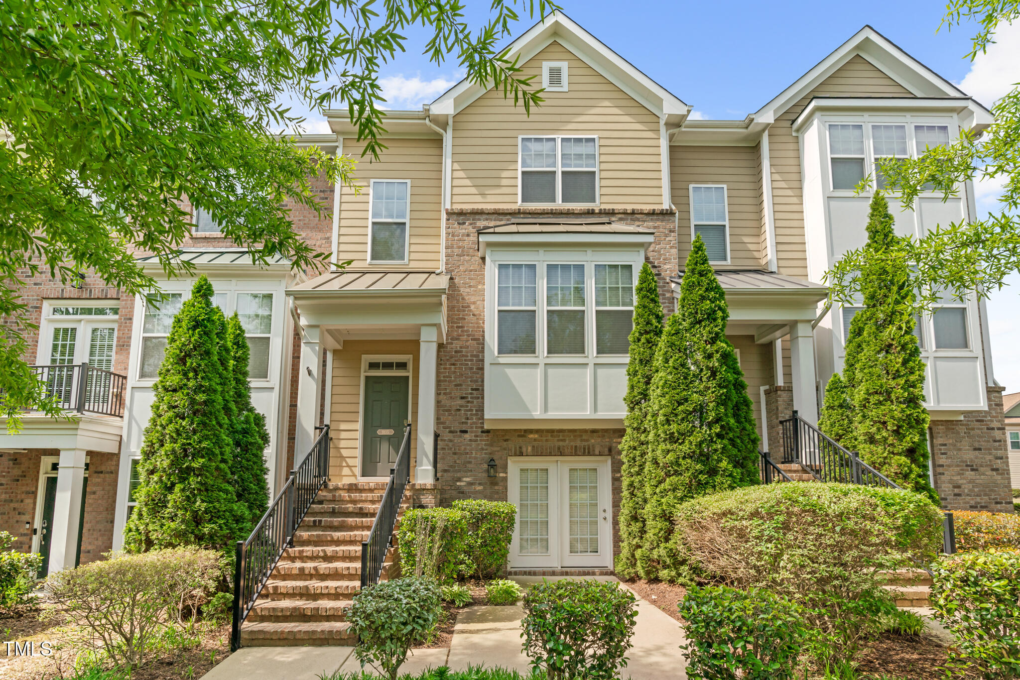 9105 Falkwood Road Property Photo