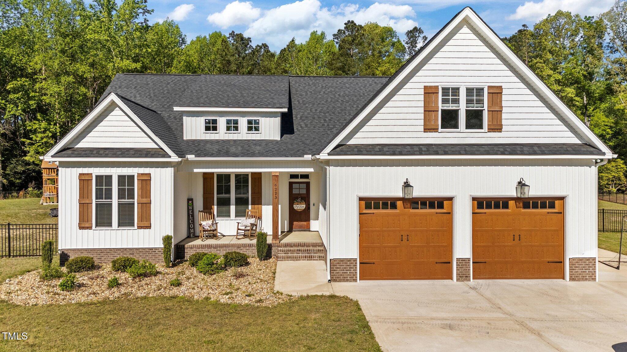 6223 Barney Road Property Photo
