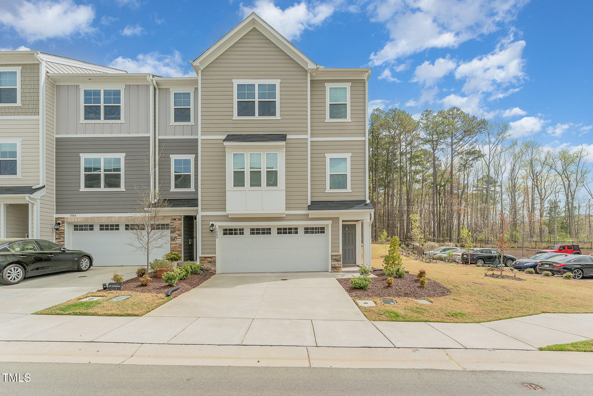 1002 Belloak Way Property Photo