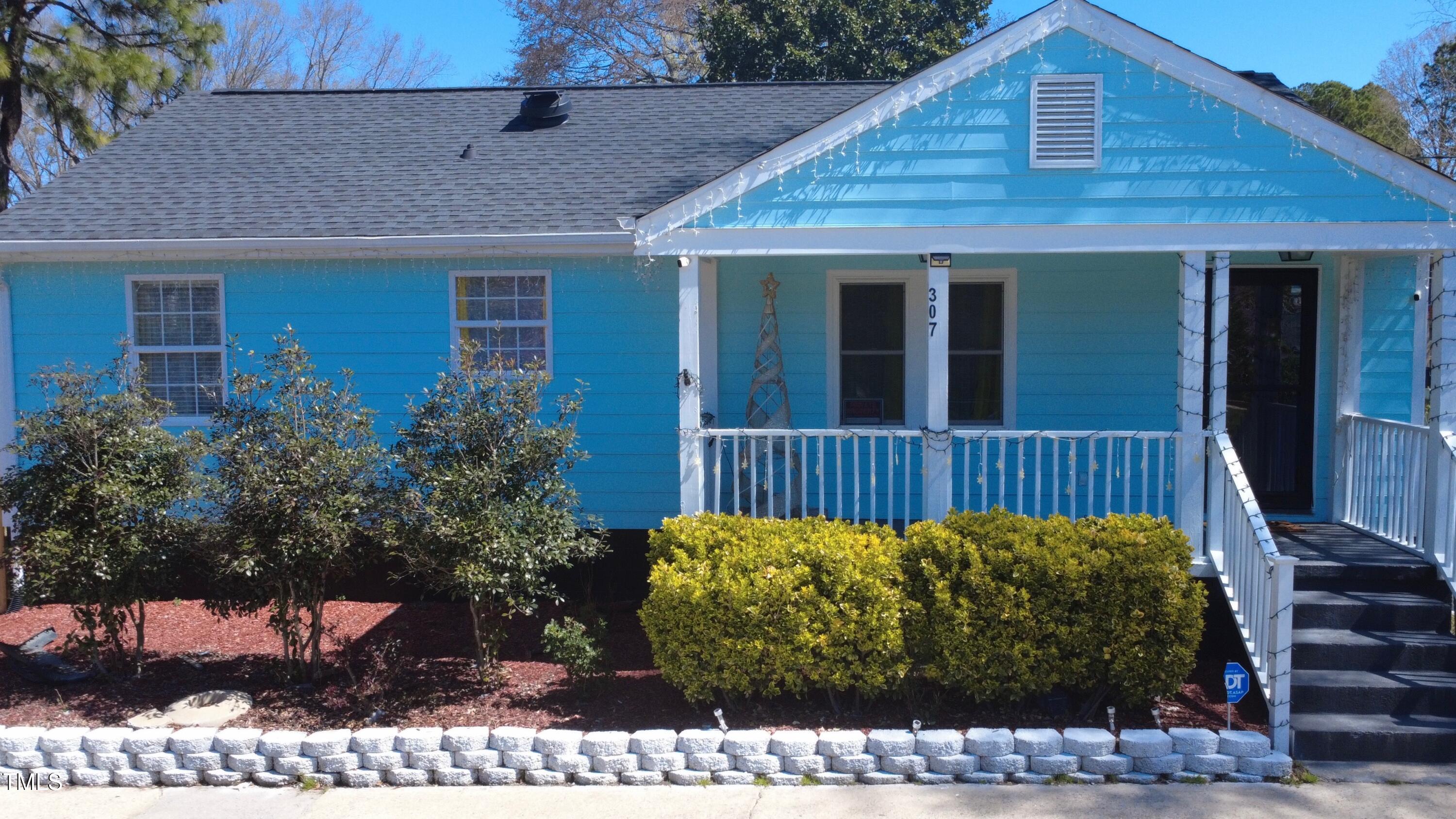 307 S Smithfield Road Property Photo