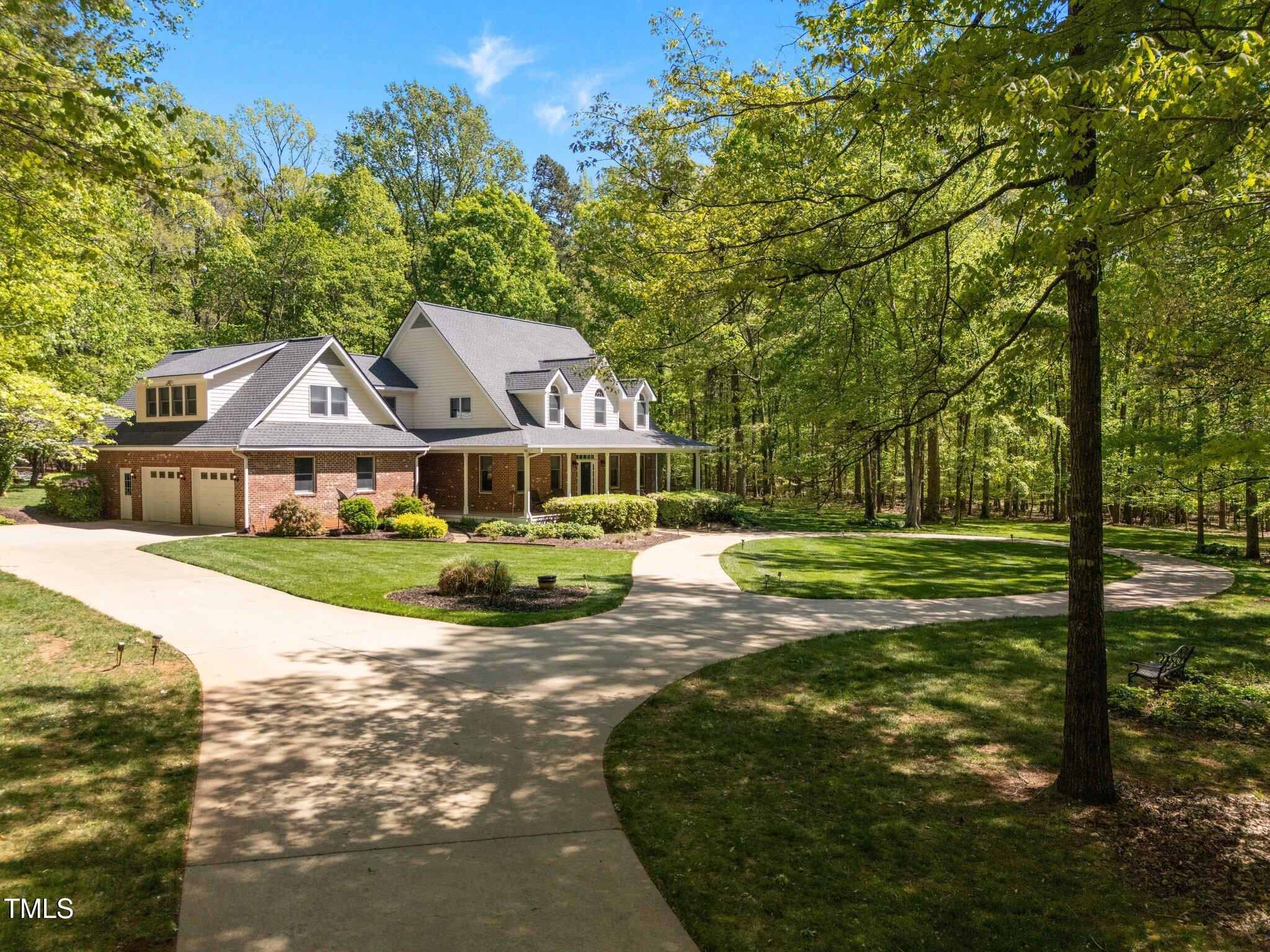 1415 Meadow Wind Lane Property Photo