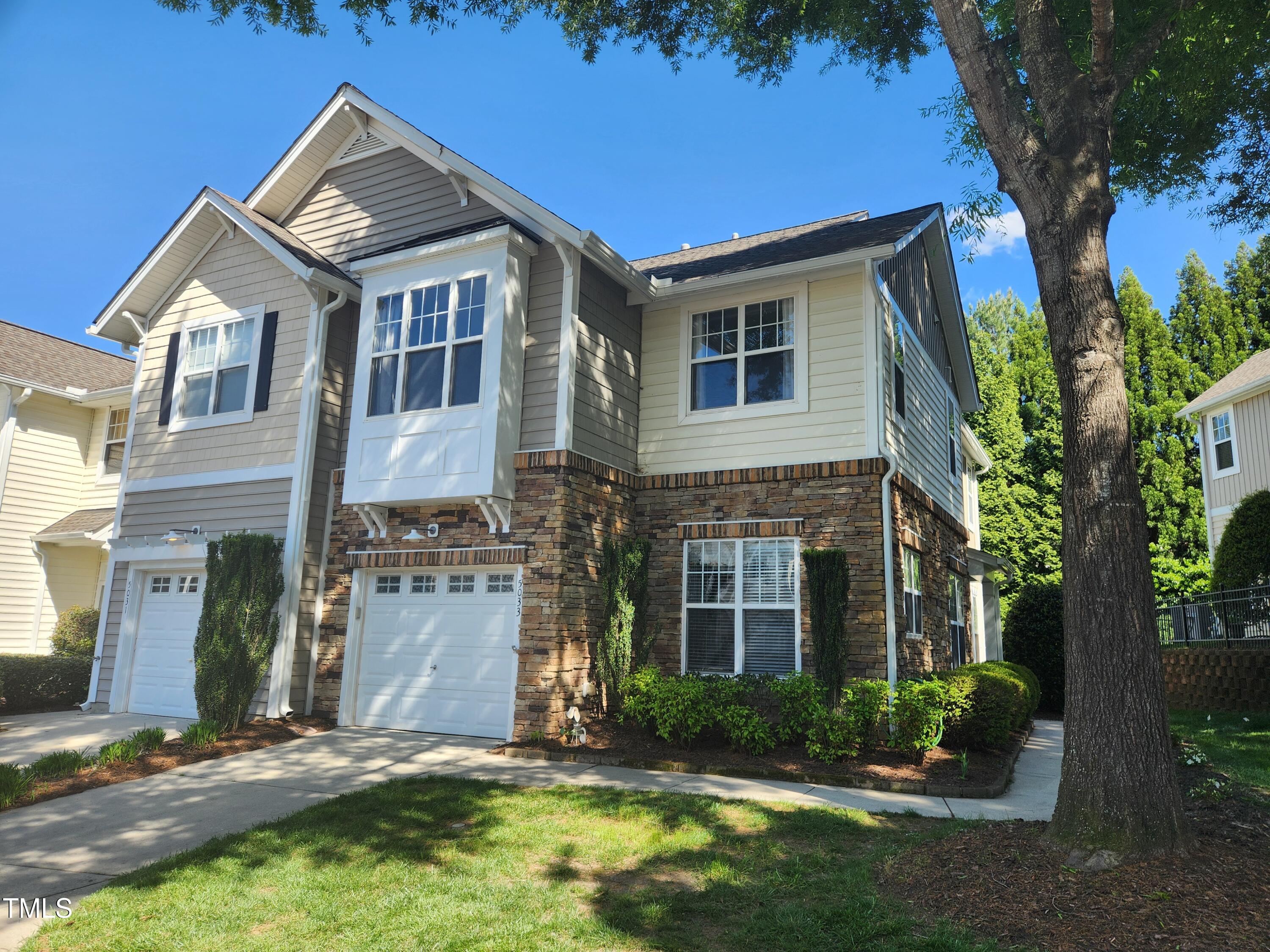 5033 Amber Clay Lane Property Photo