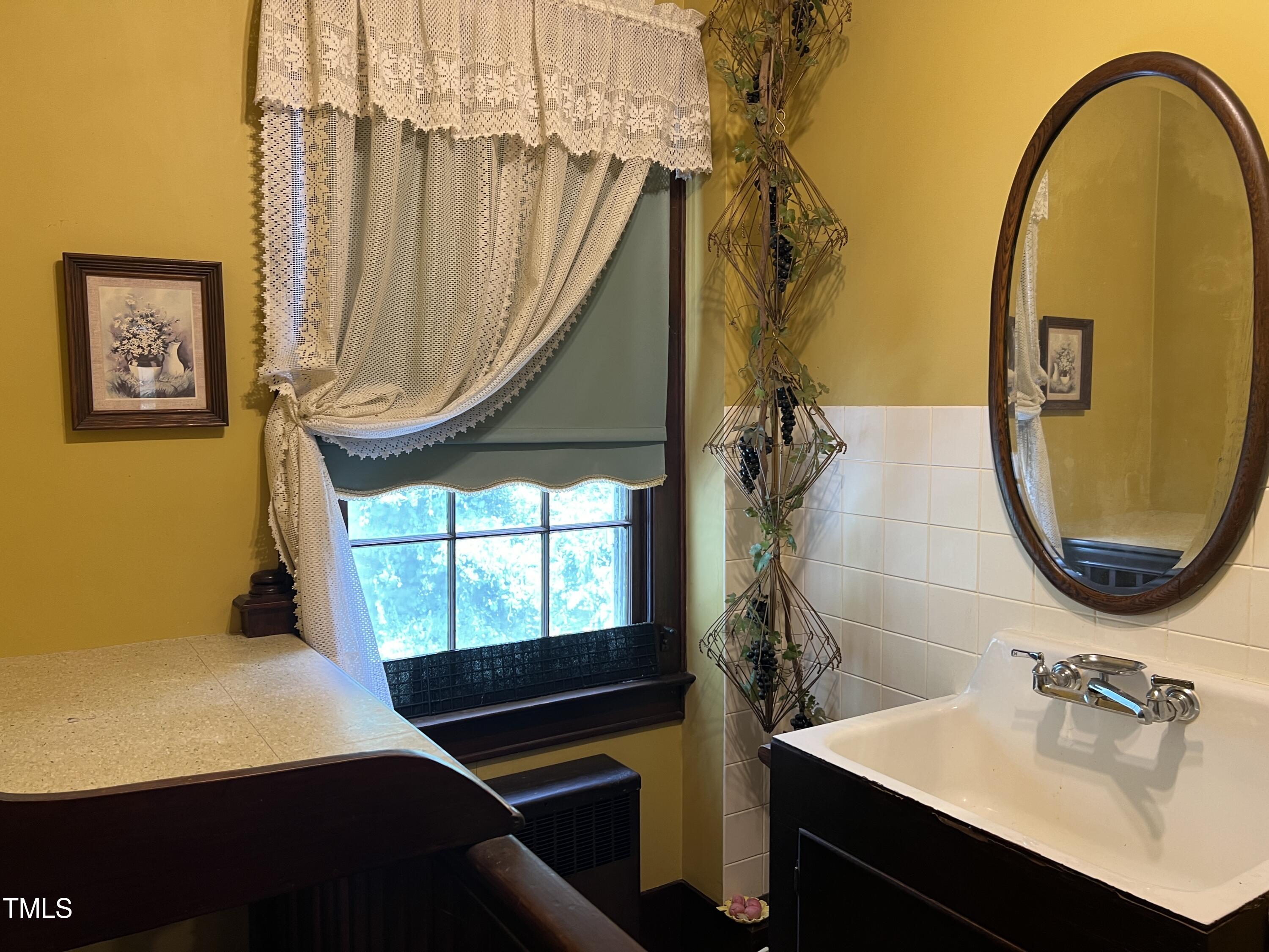 508 Eaton Avenue Property Photo 52