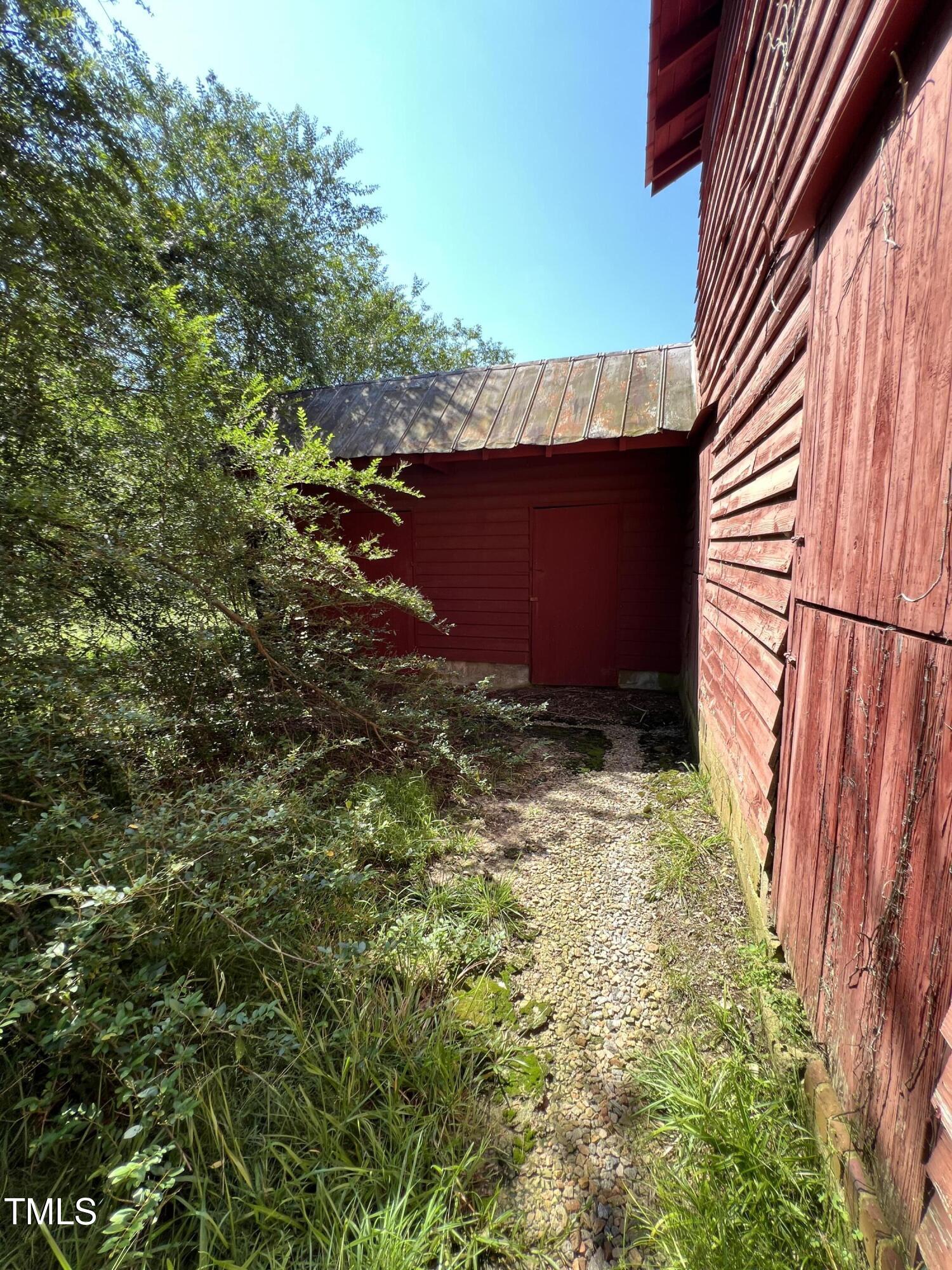 508 Eaton Avenue Property Photo 96