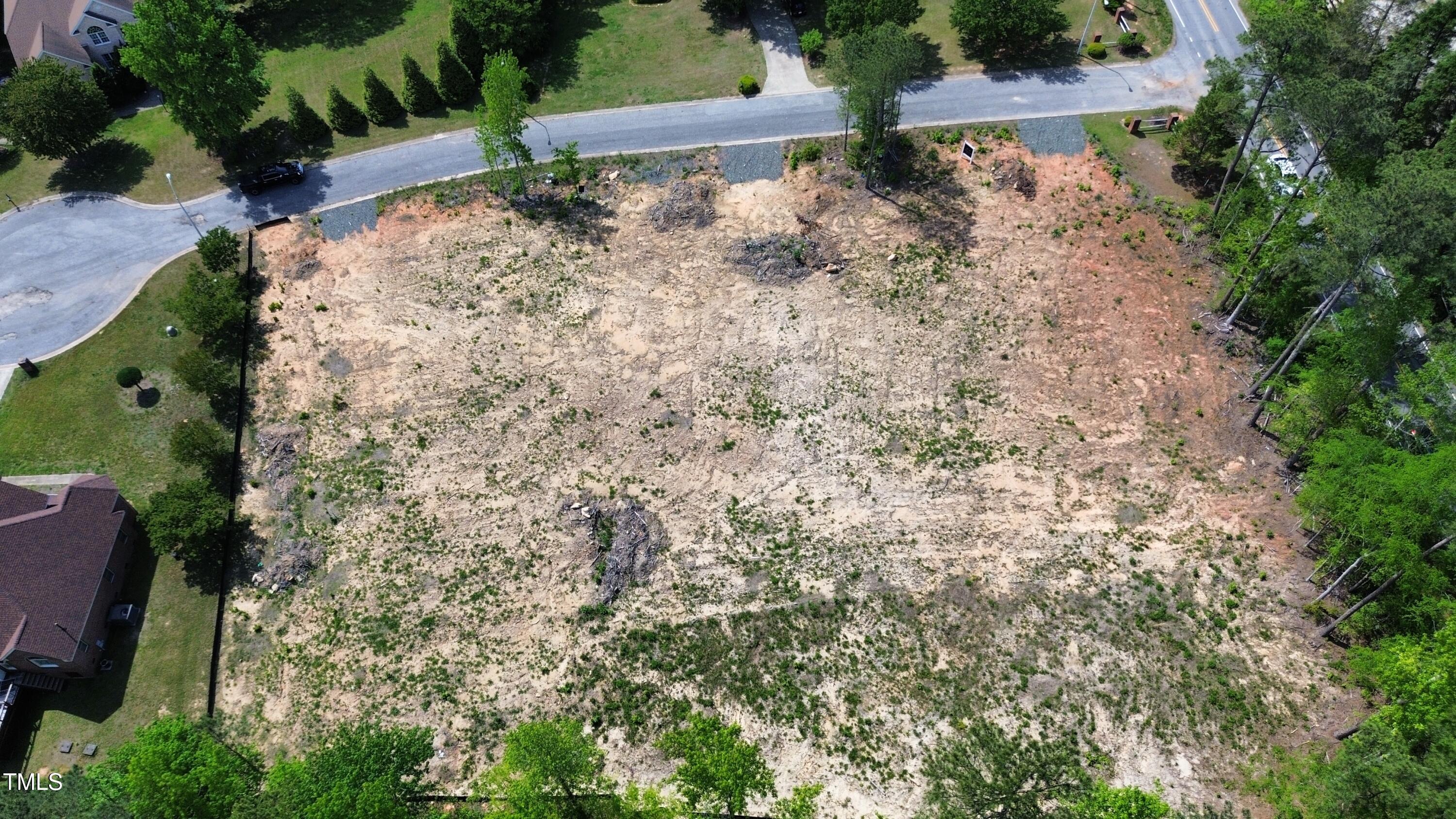 7909 Independent Court Property Photo 4