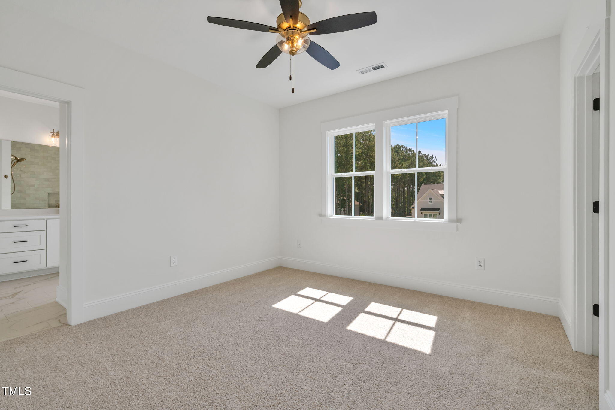 15 Independence Drive Property Photo 18