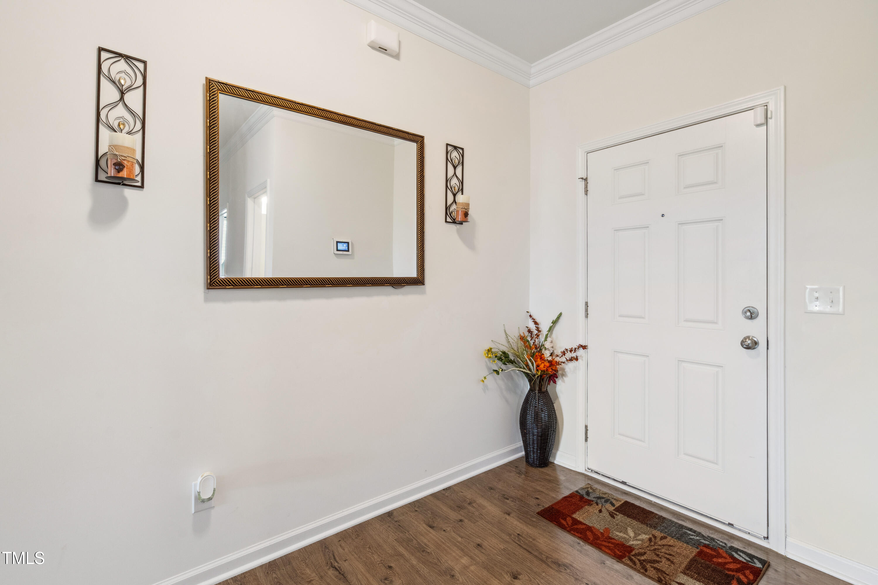270 Oak Park Boulevard Property Photo 2