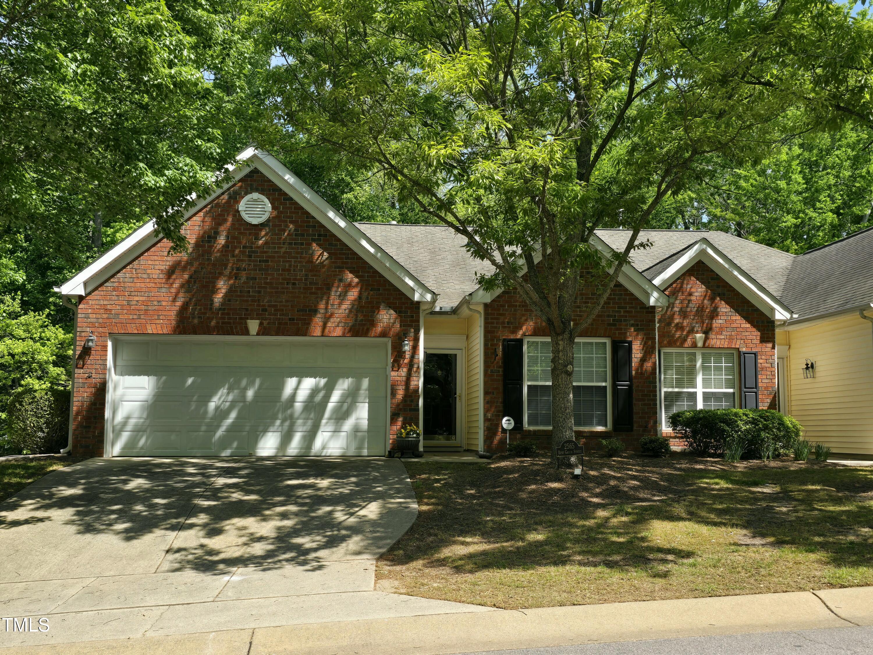 2565 Bent Green Street Property Photo 1