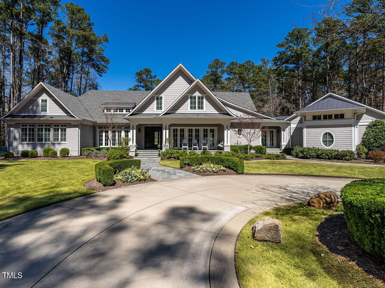 464 Rosemont Drive Property Photo