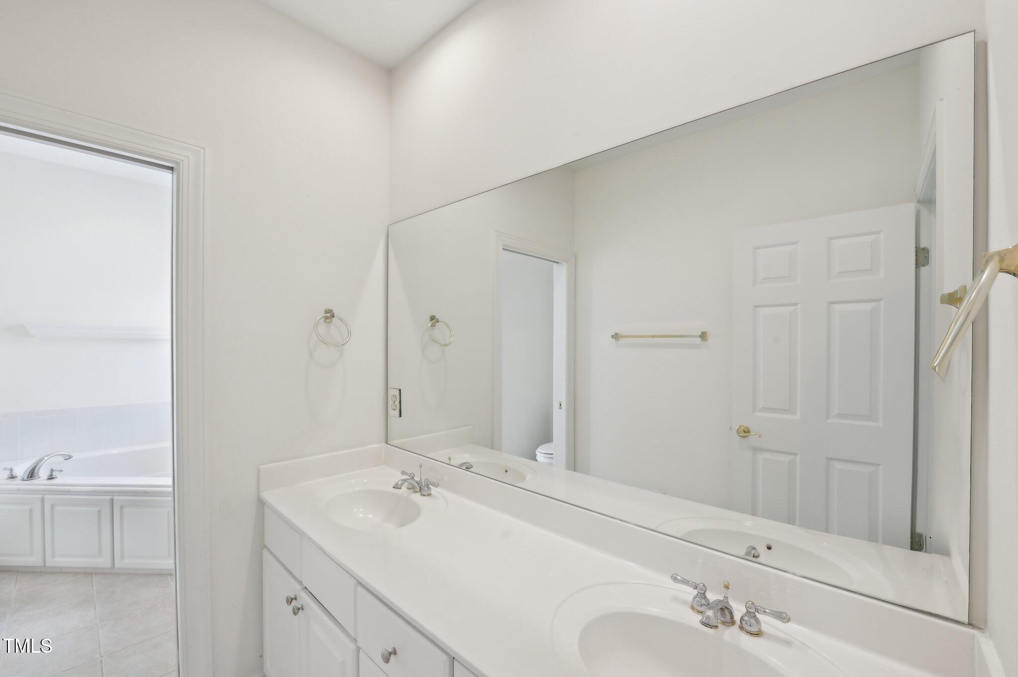 403 Brookgreen Drive Property Photo 27