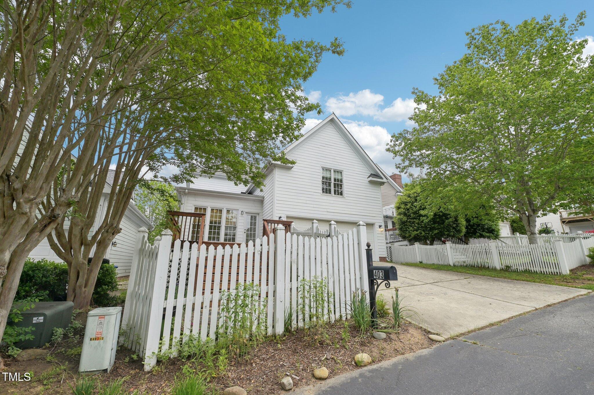 403 Brookgreen Drive Property Photo 52